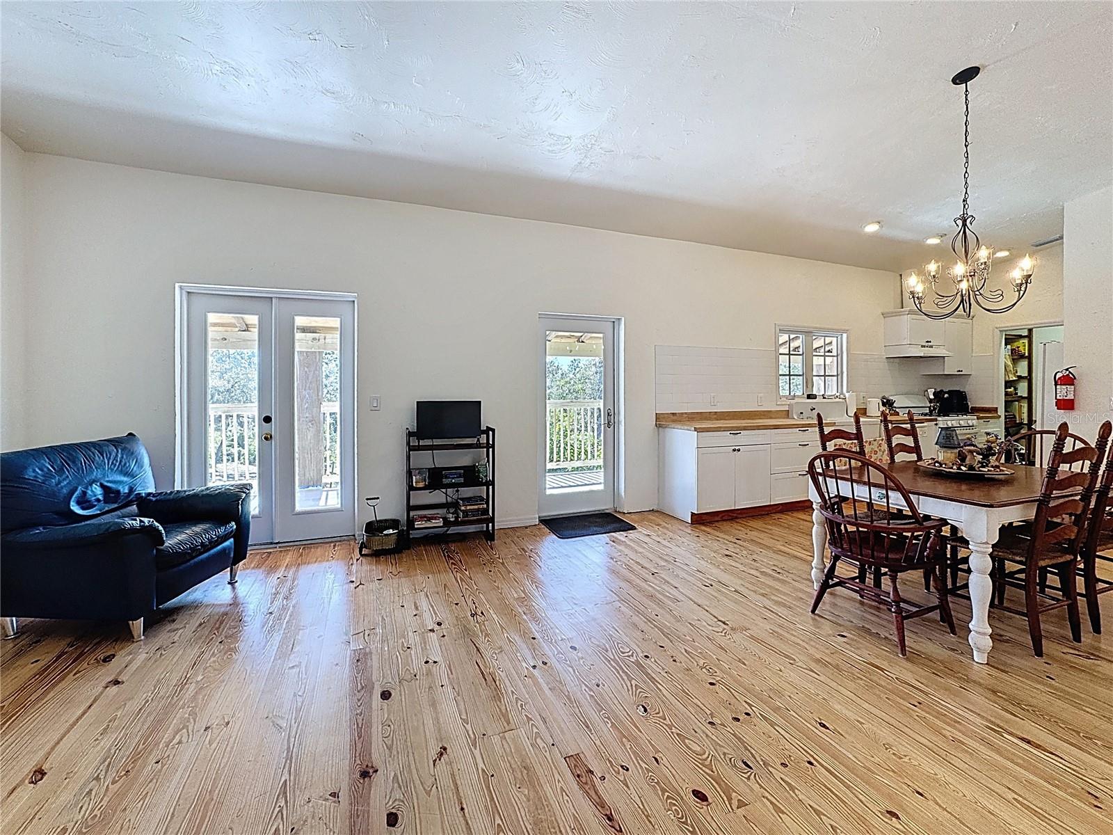 19600 E STATE ROAD 64