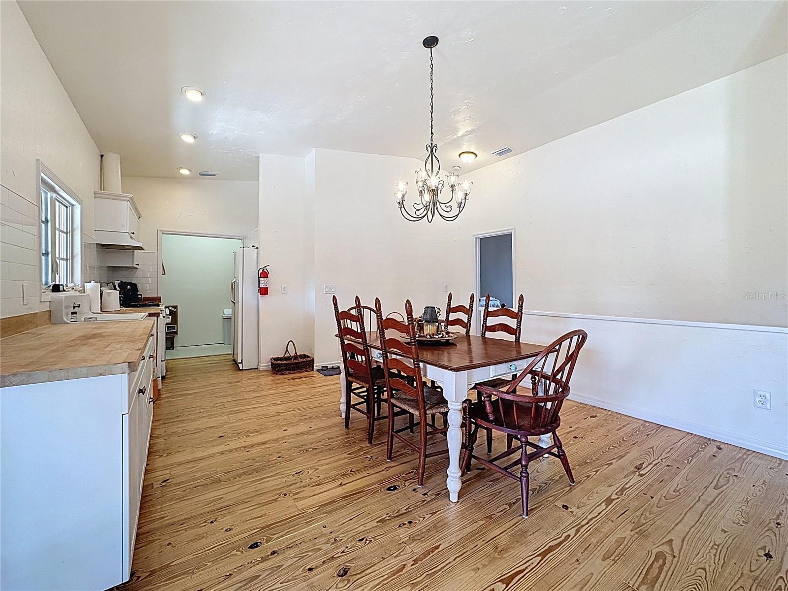 19600 E STATE ROAD 64