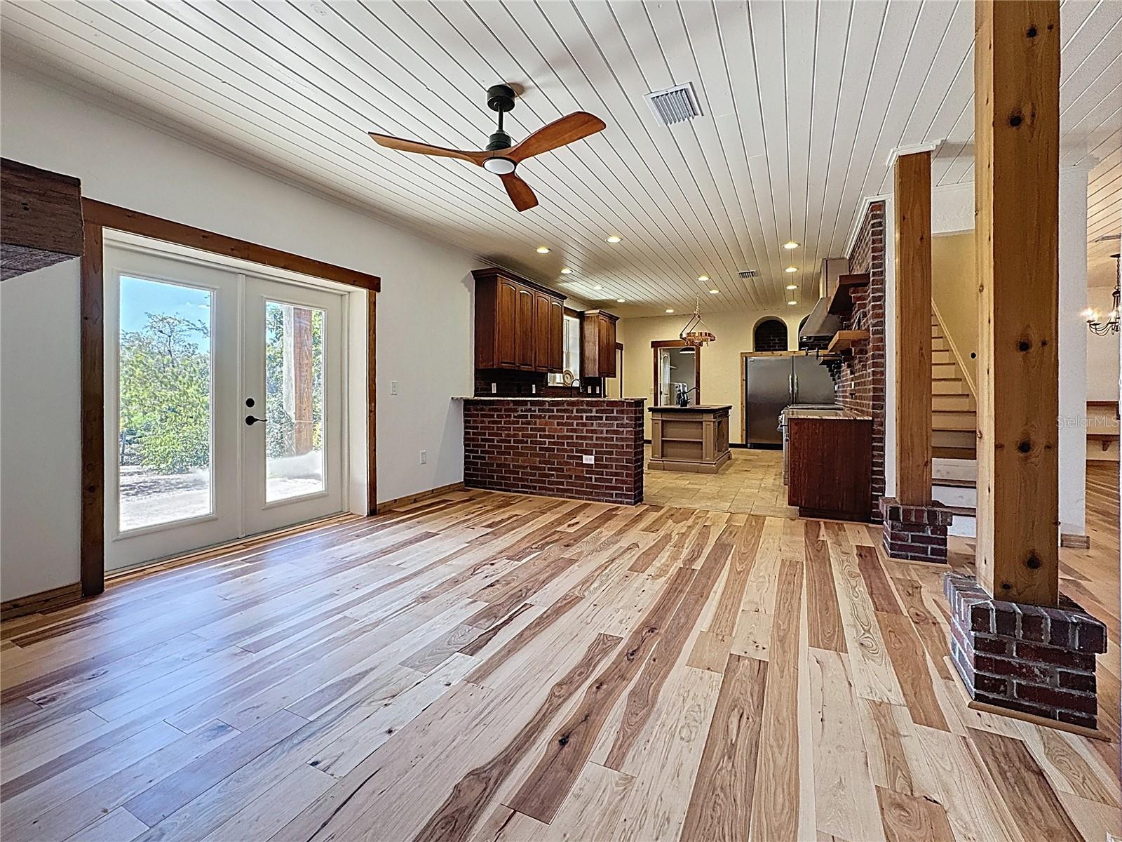 19600 E STATE ROAD 64