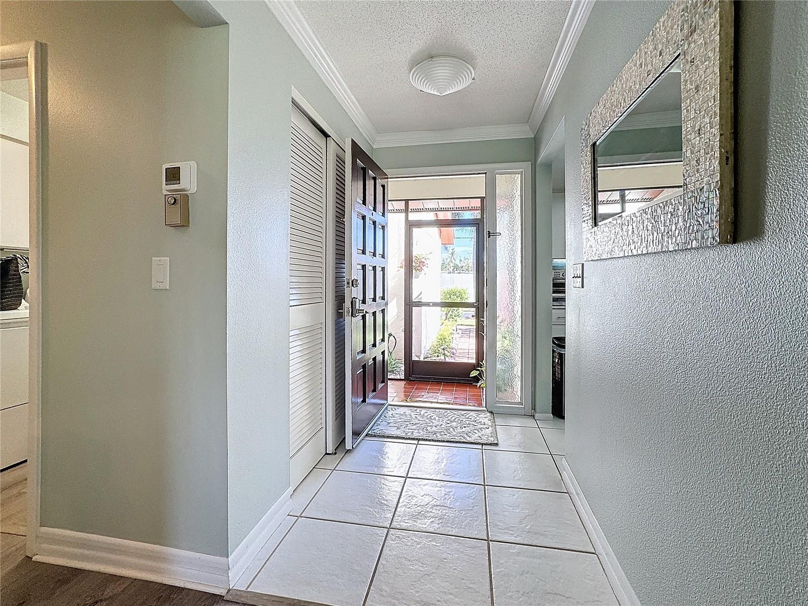 707 SORRENTO INLT #707