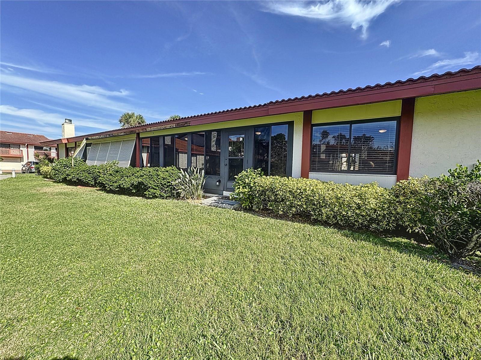 707 SORRENTO INLT #707