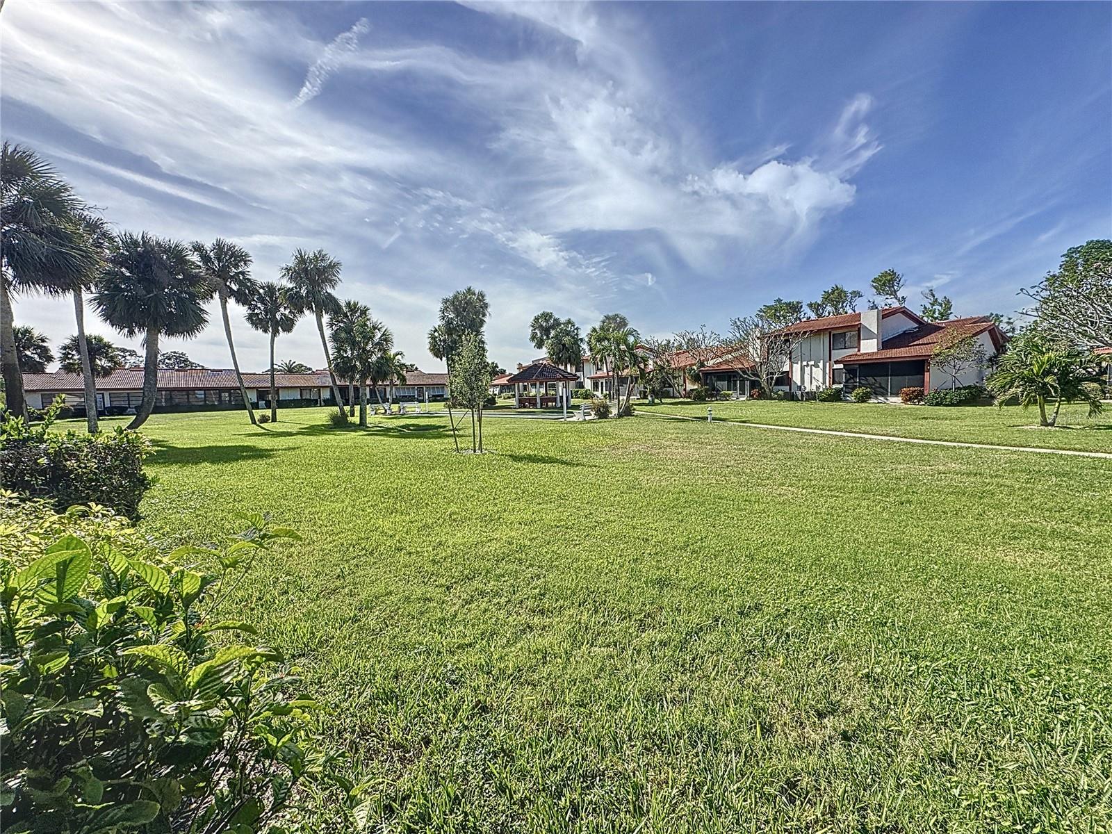 707 SORRENTO INLT #707