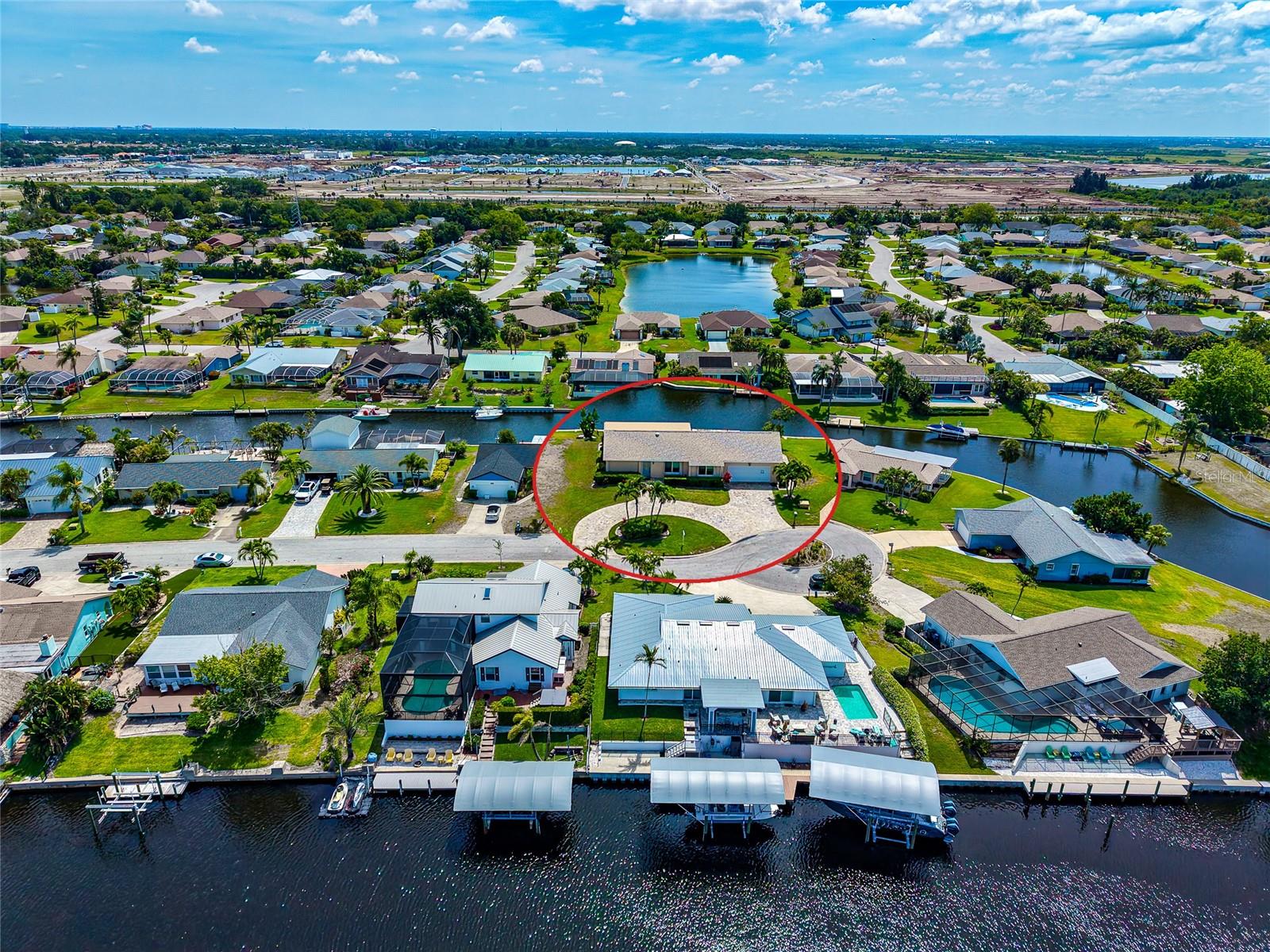 5011 MANGROVE POINT RD
