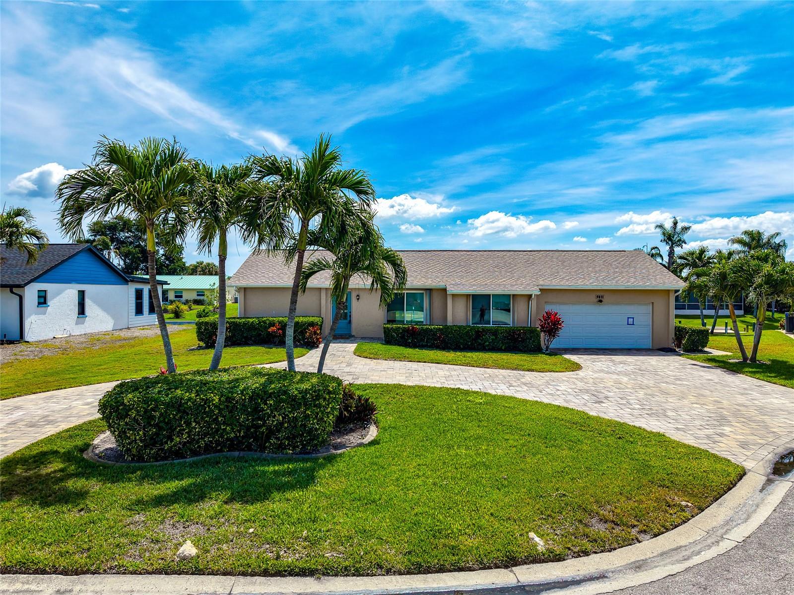 5011 MANGROVE POINT RD