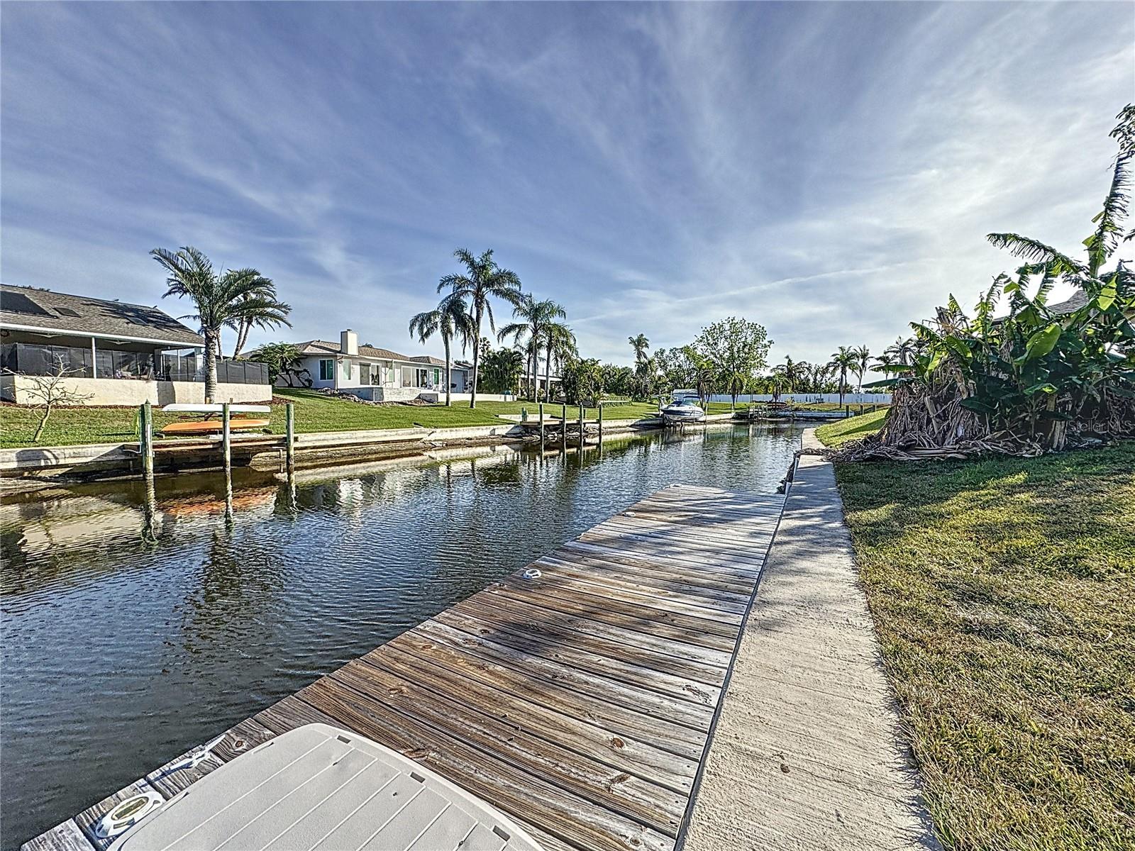 5011 MANGROVE POINT RD