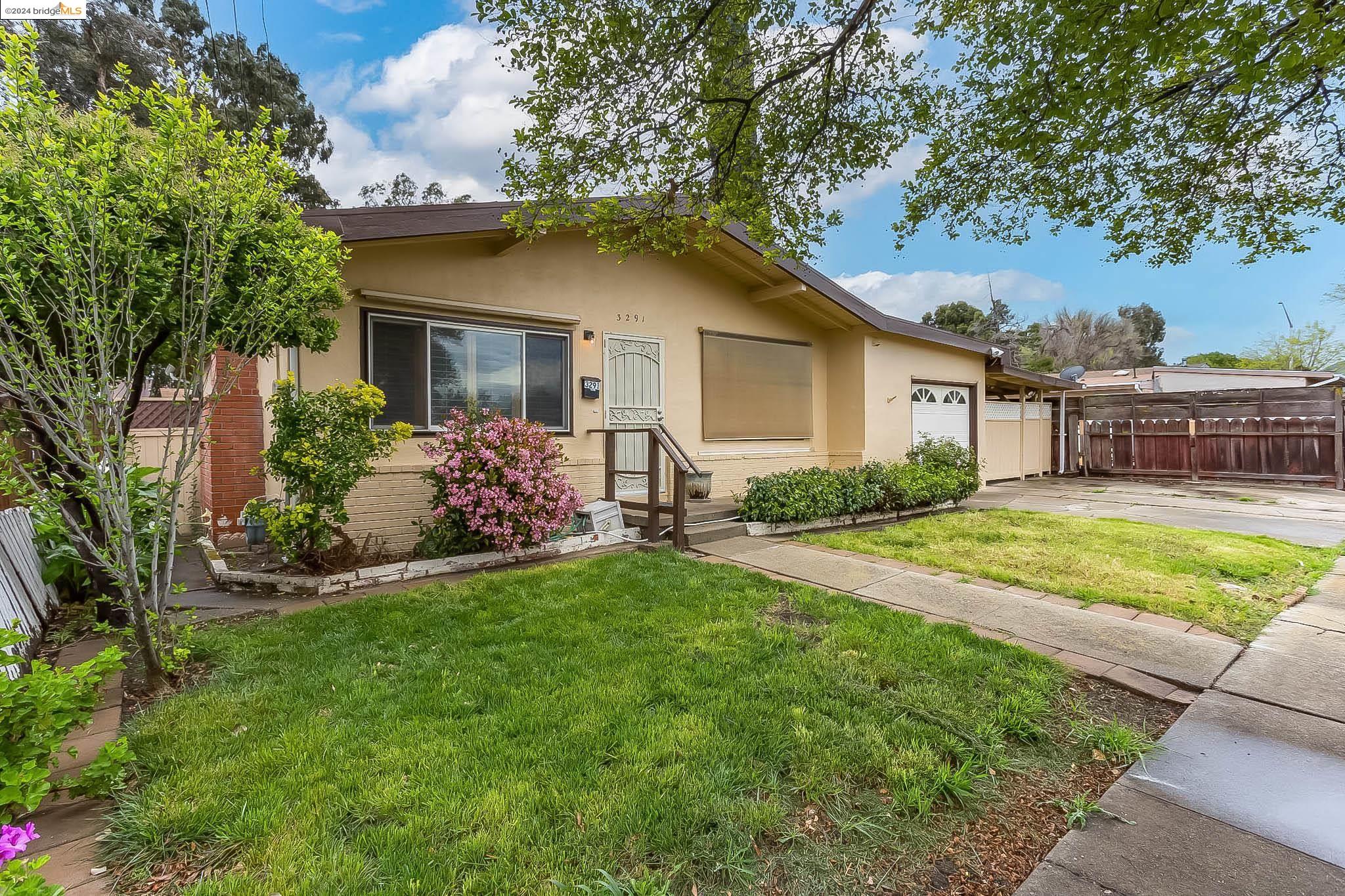 3291 William Way