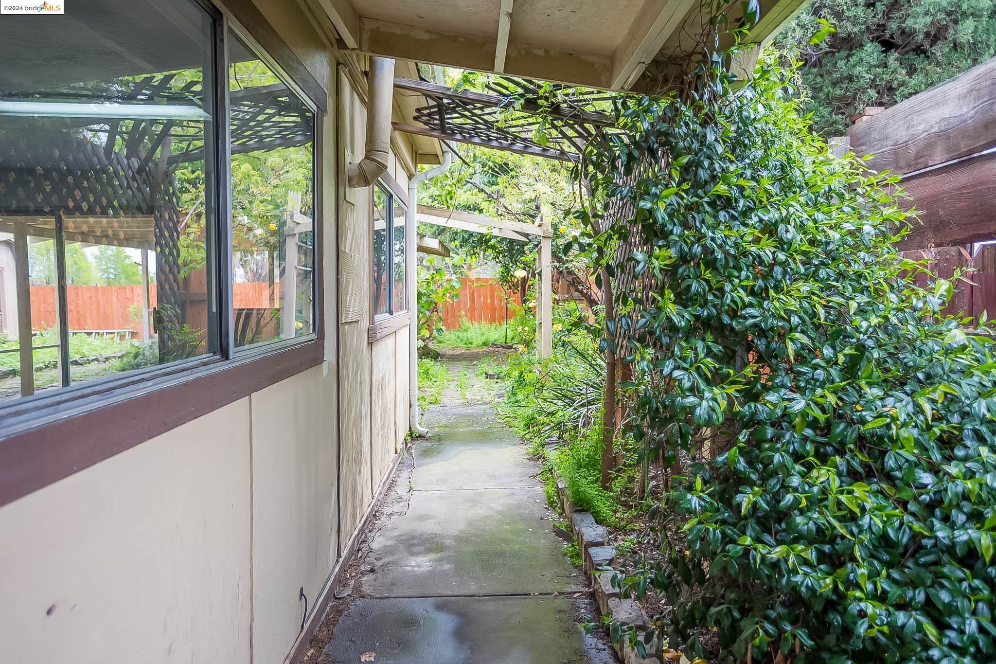3291 William Way