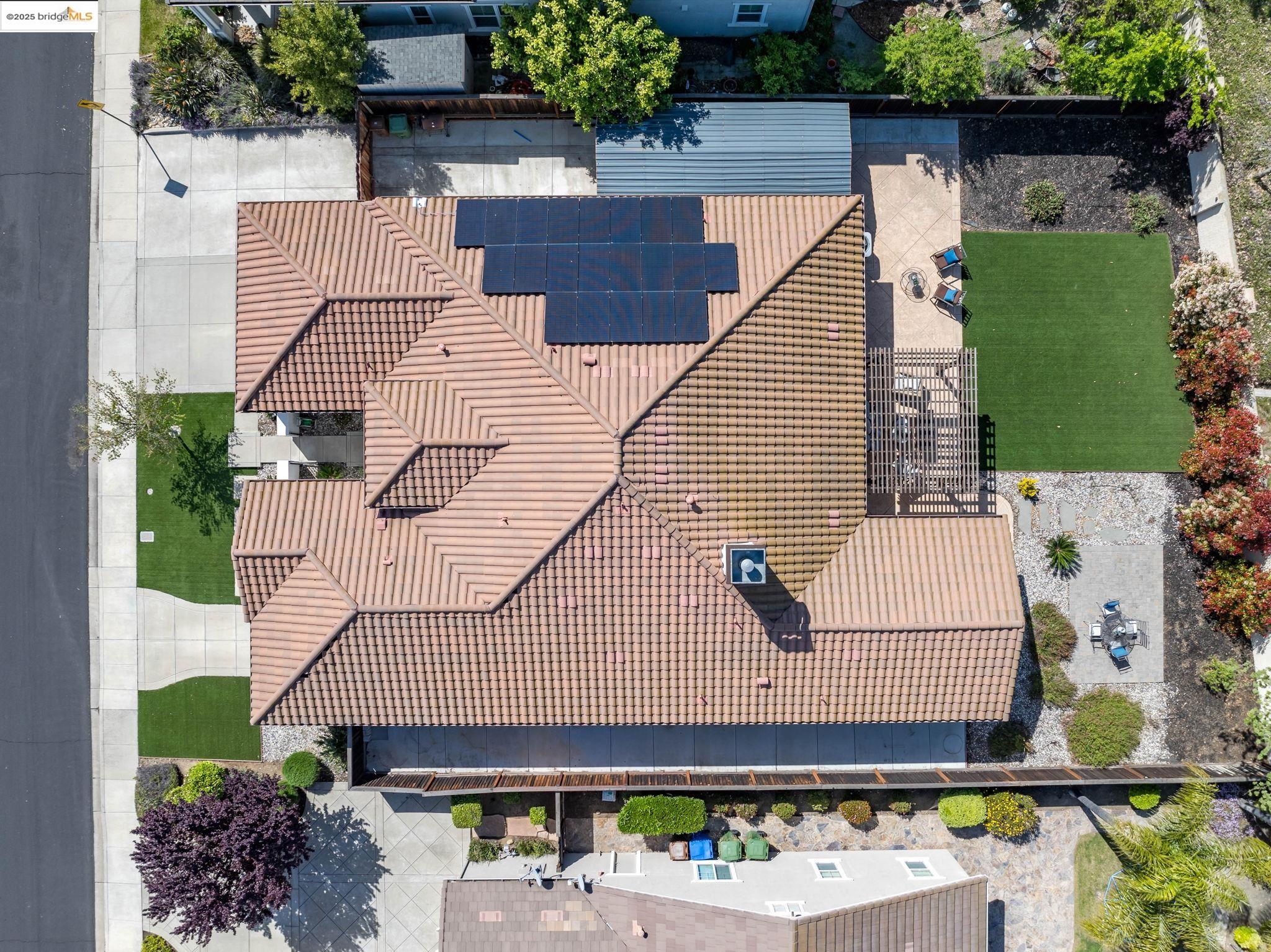 1186 Holsapple Way