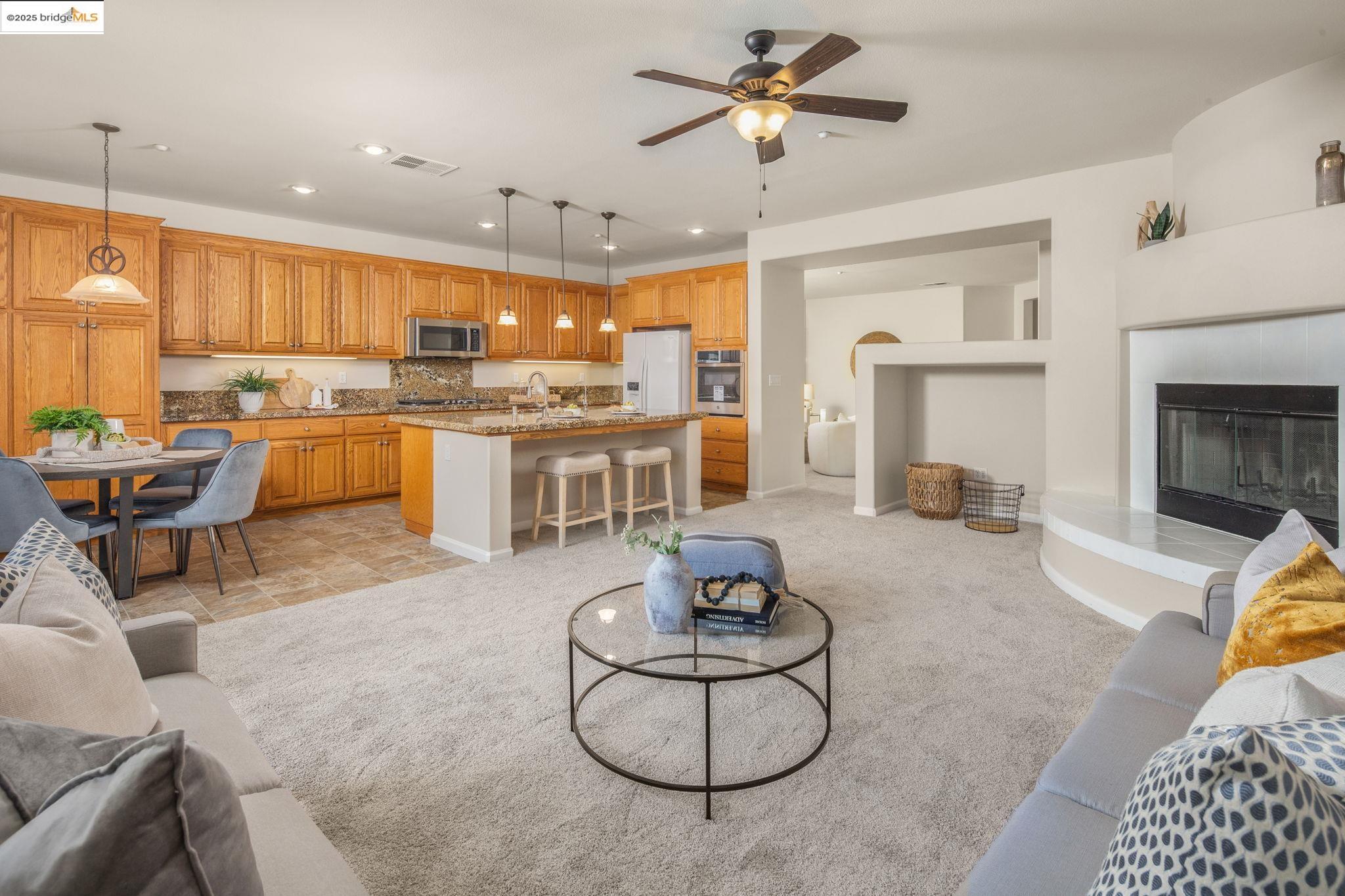 2205 Barcelona Ct