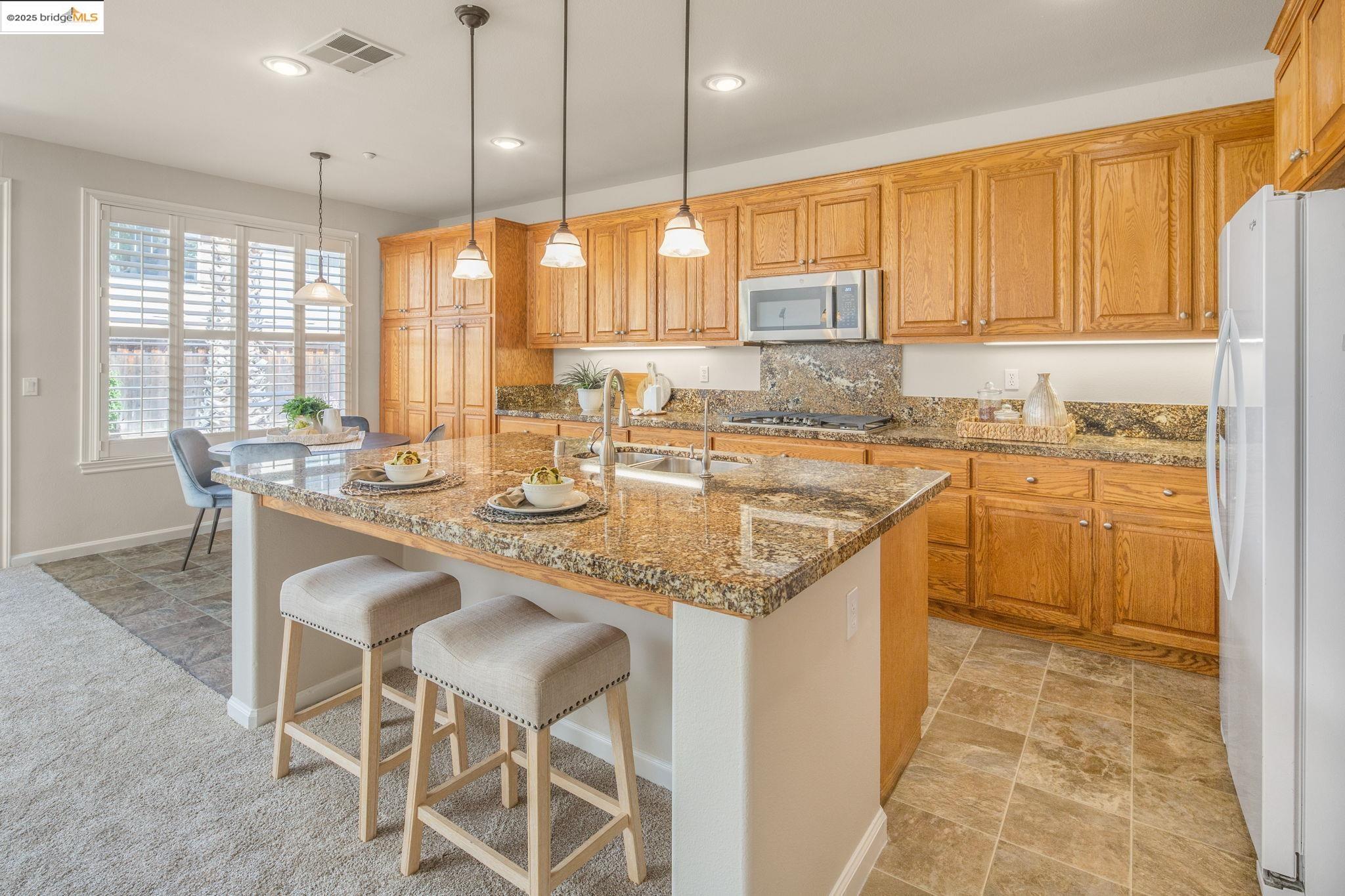2205 Barcelona Ct
