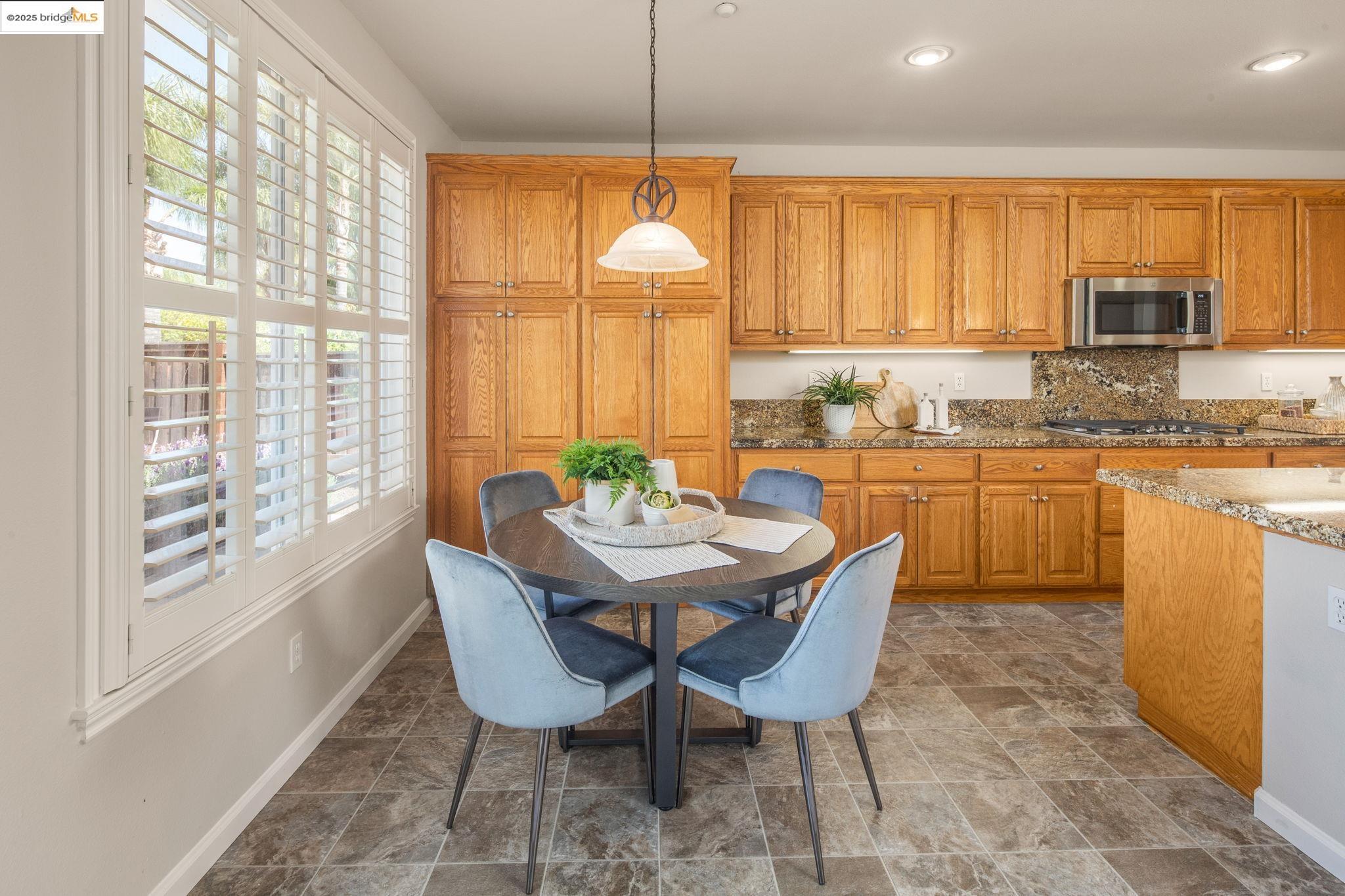 2205 Barcelona Ct