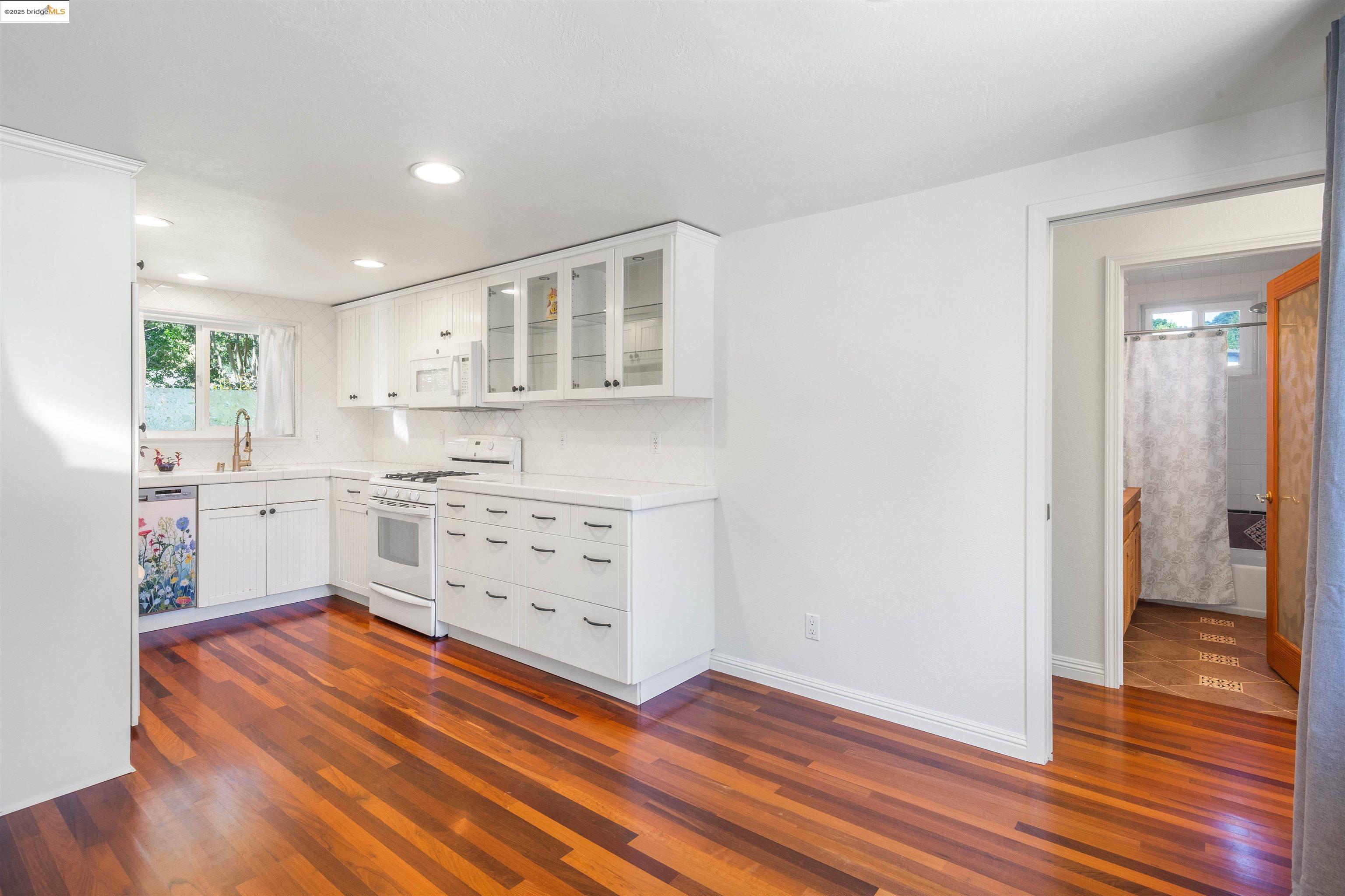 4091 Garden Road