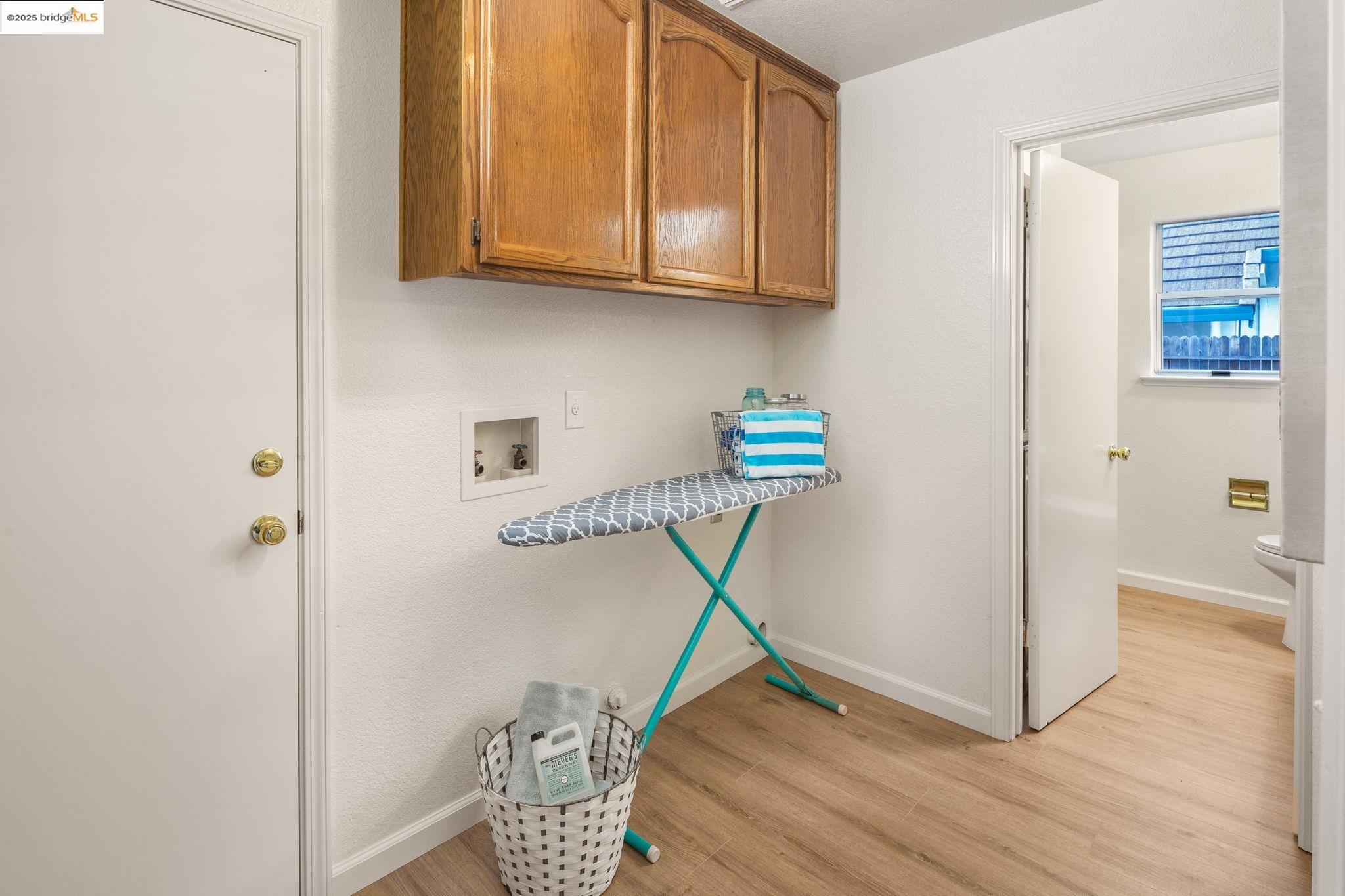 1307 Meadowvista Way