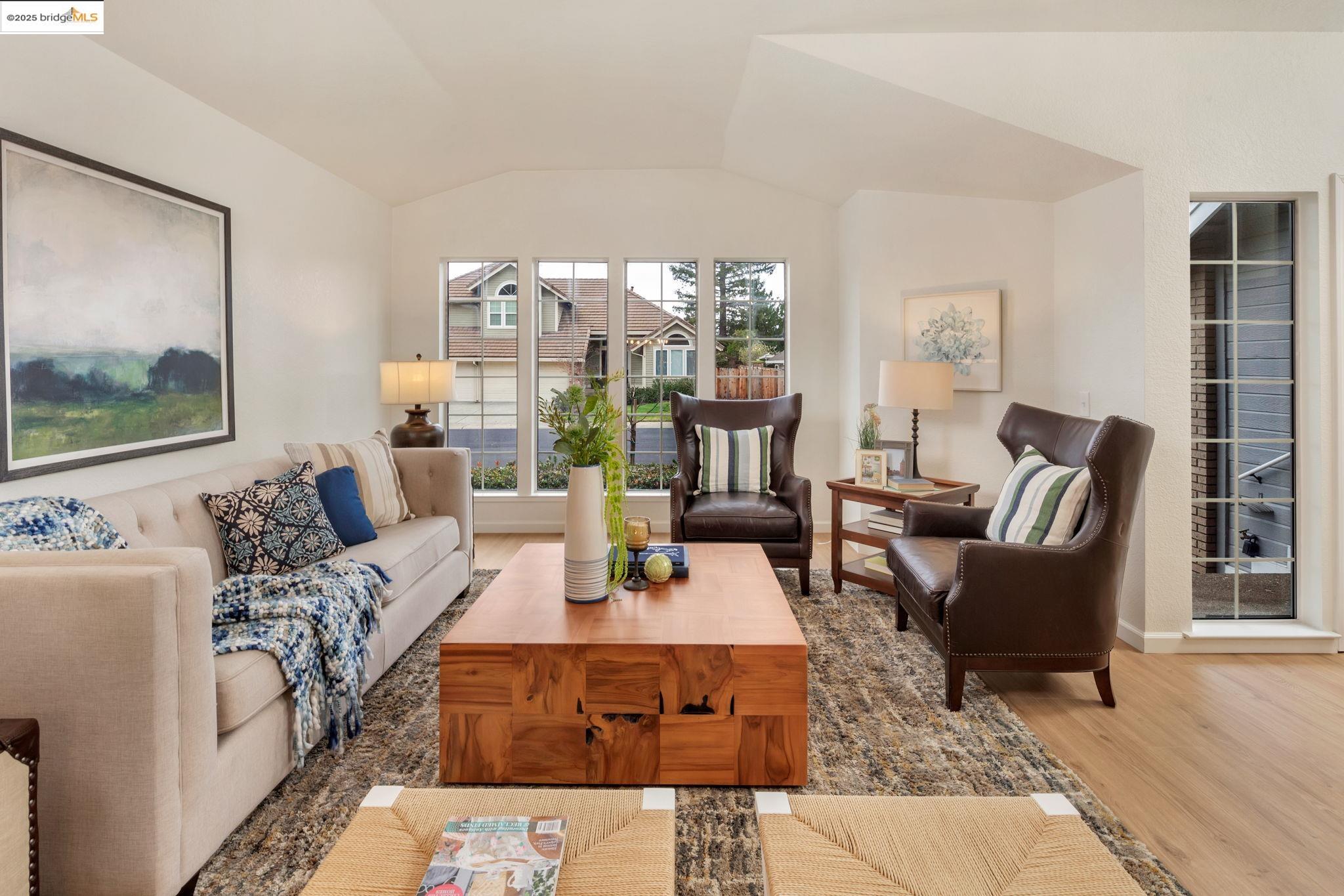 1307 Meadowvista Way