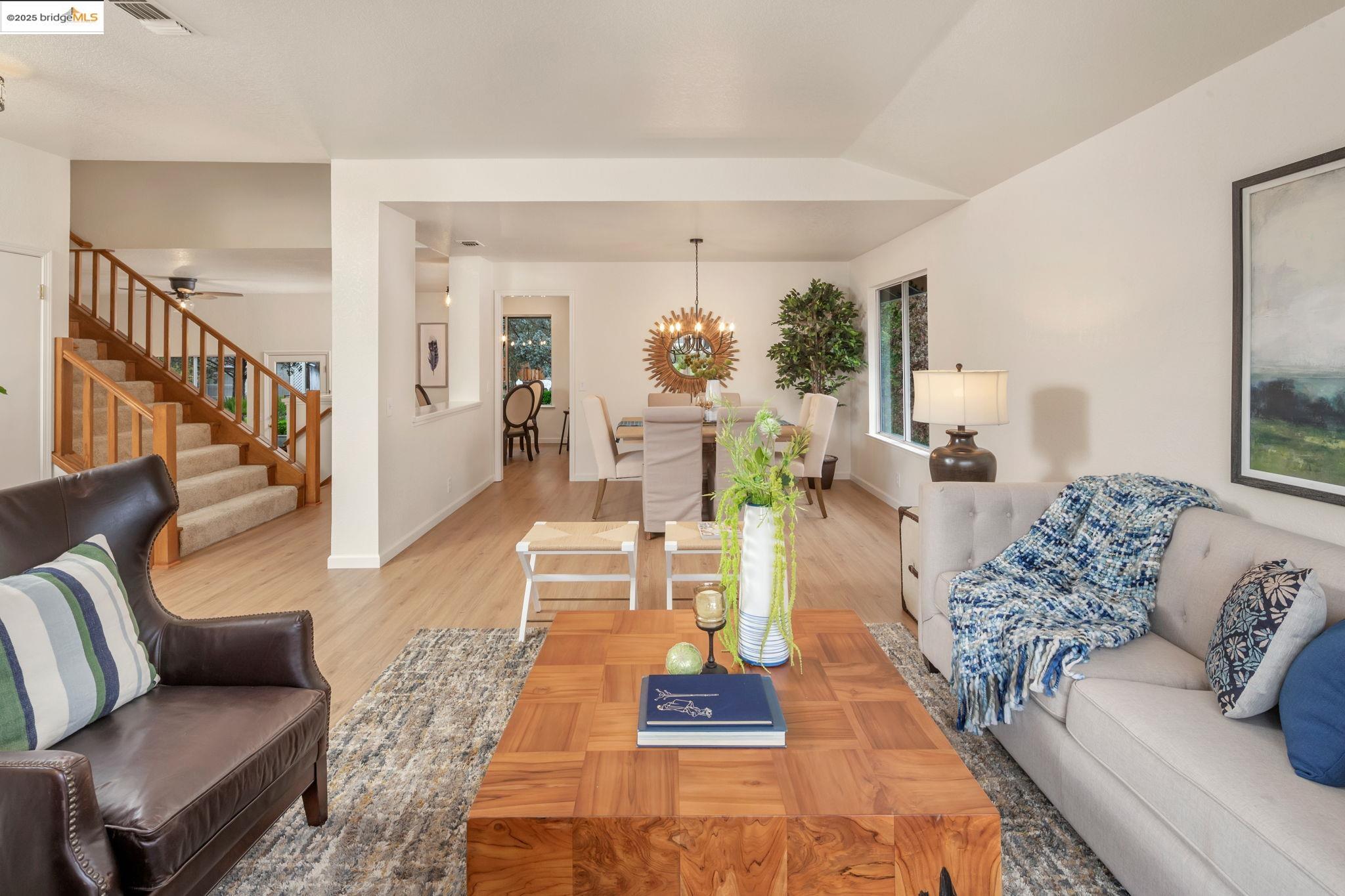 1307 Meadowvista Way