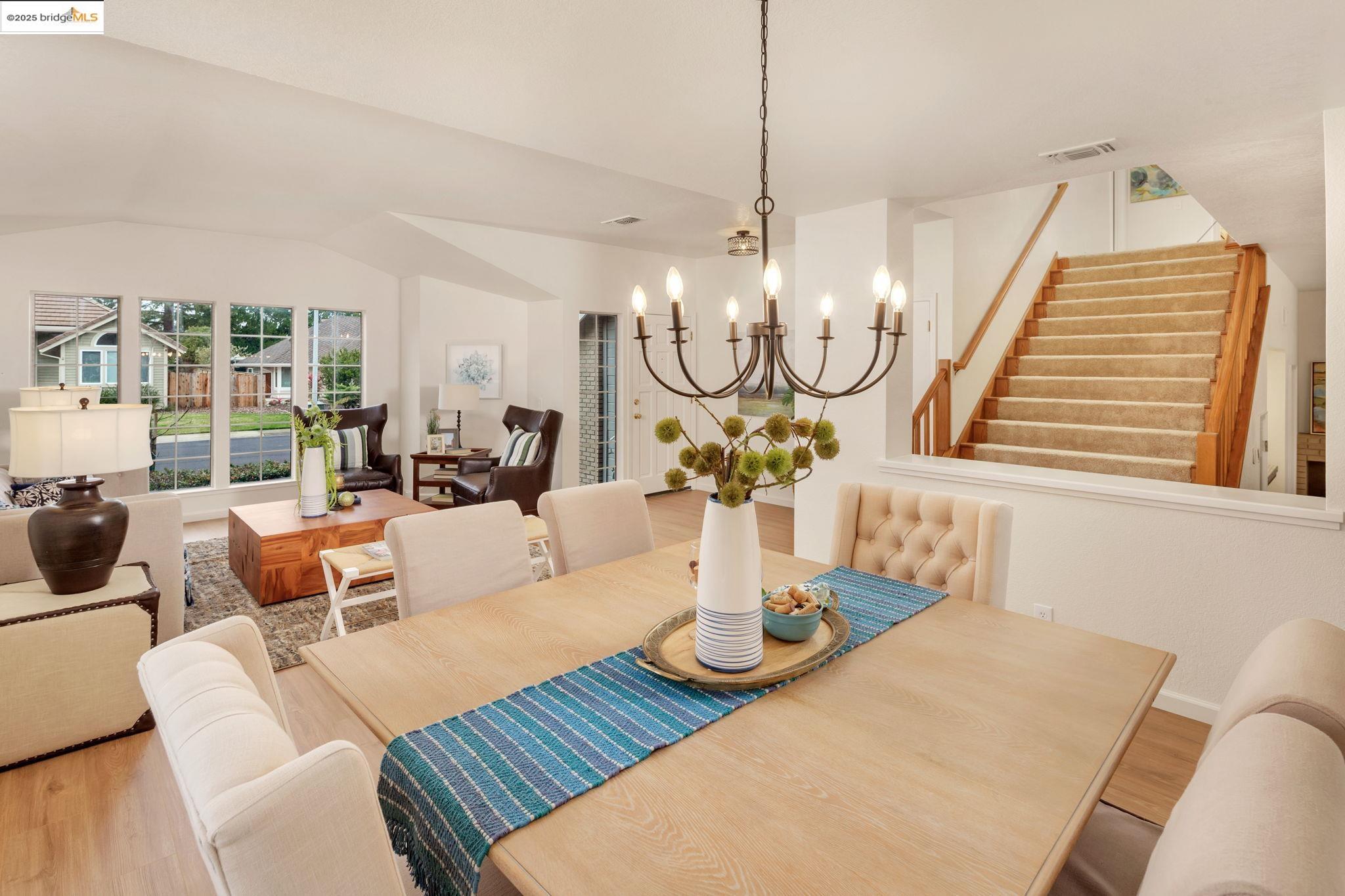 1307 Meadowvista Way