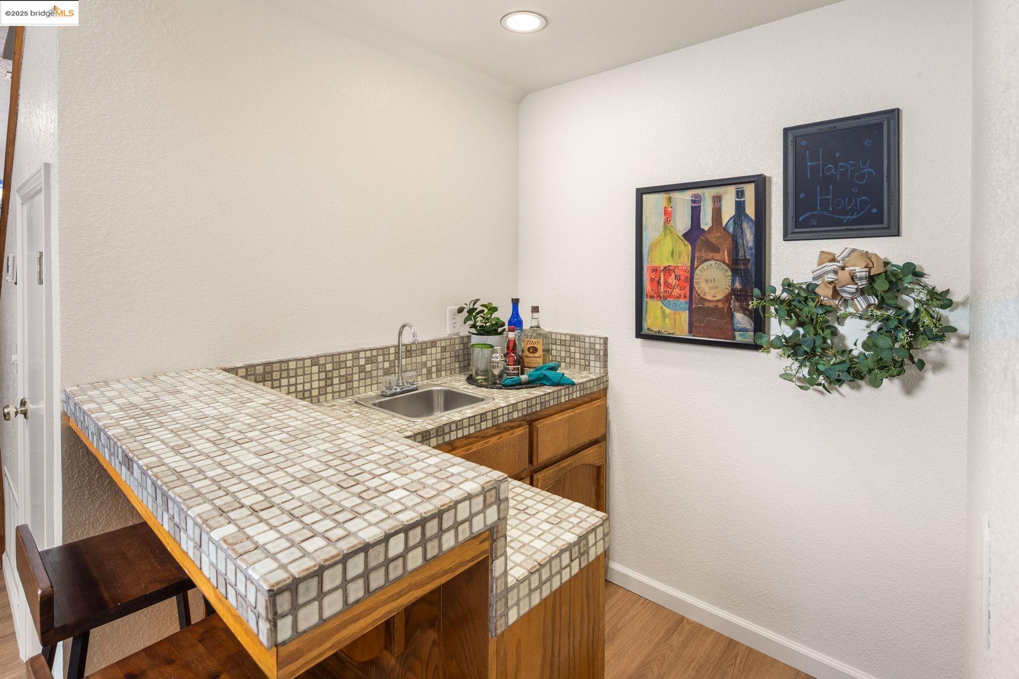 1307 Meadowvista Way