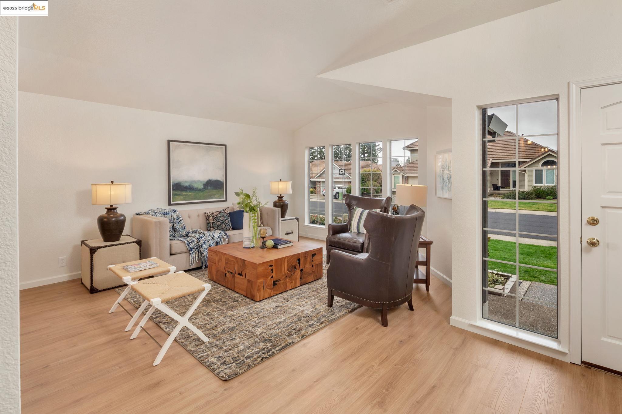 1307 Meadowvista Way