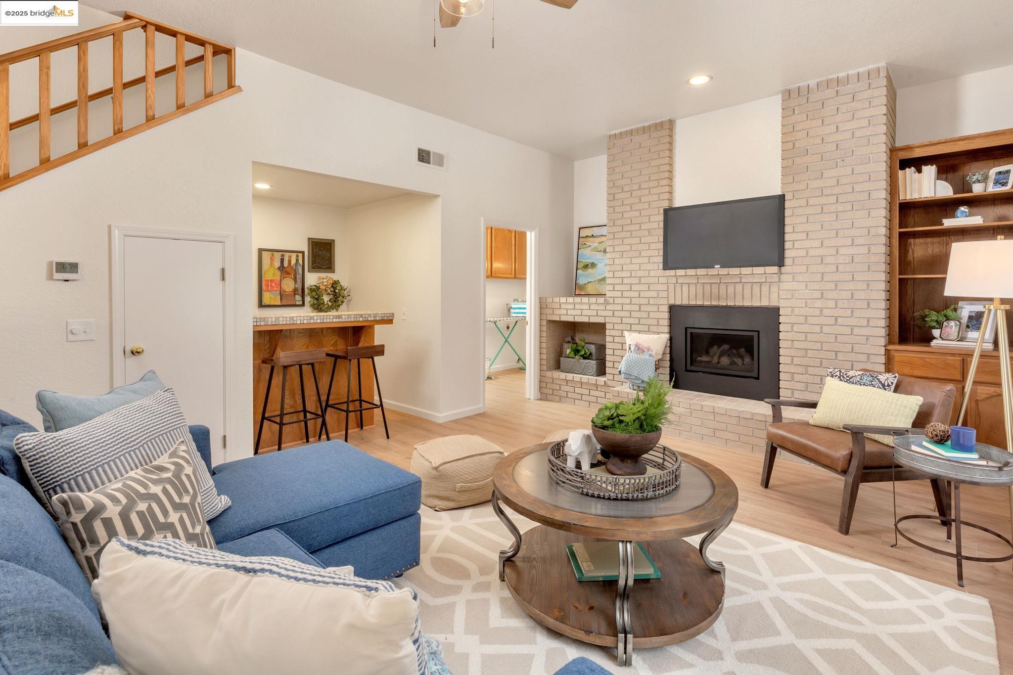 1307 Meadowvista Way