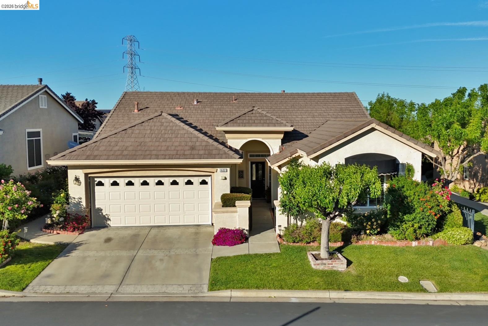 1632 Regent Drive