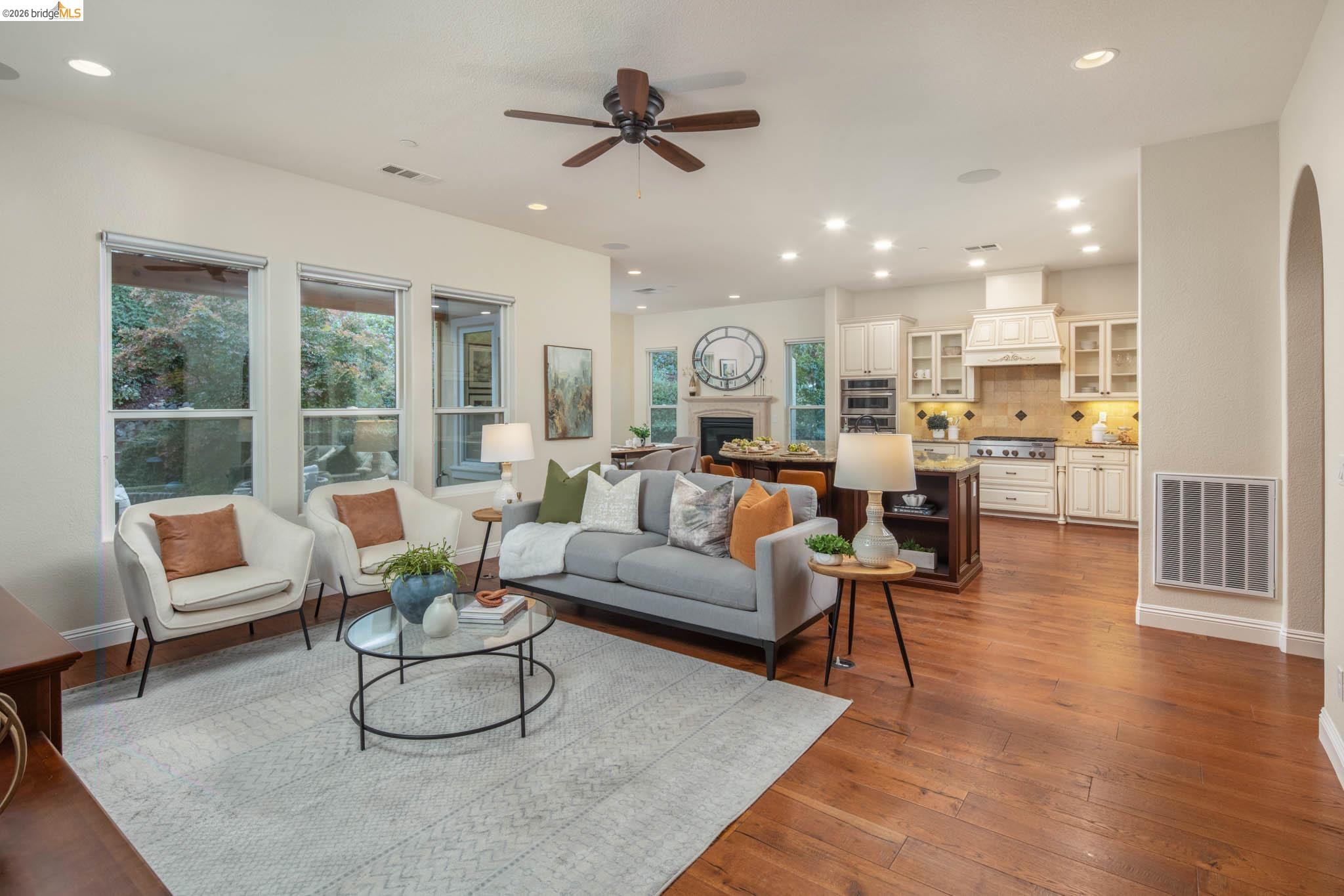 1770 Merlot Cir