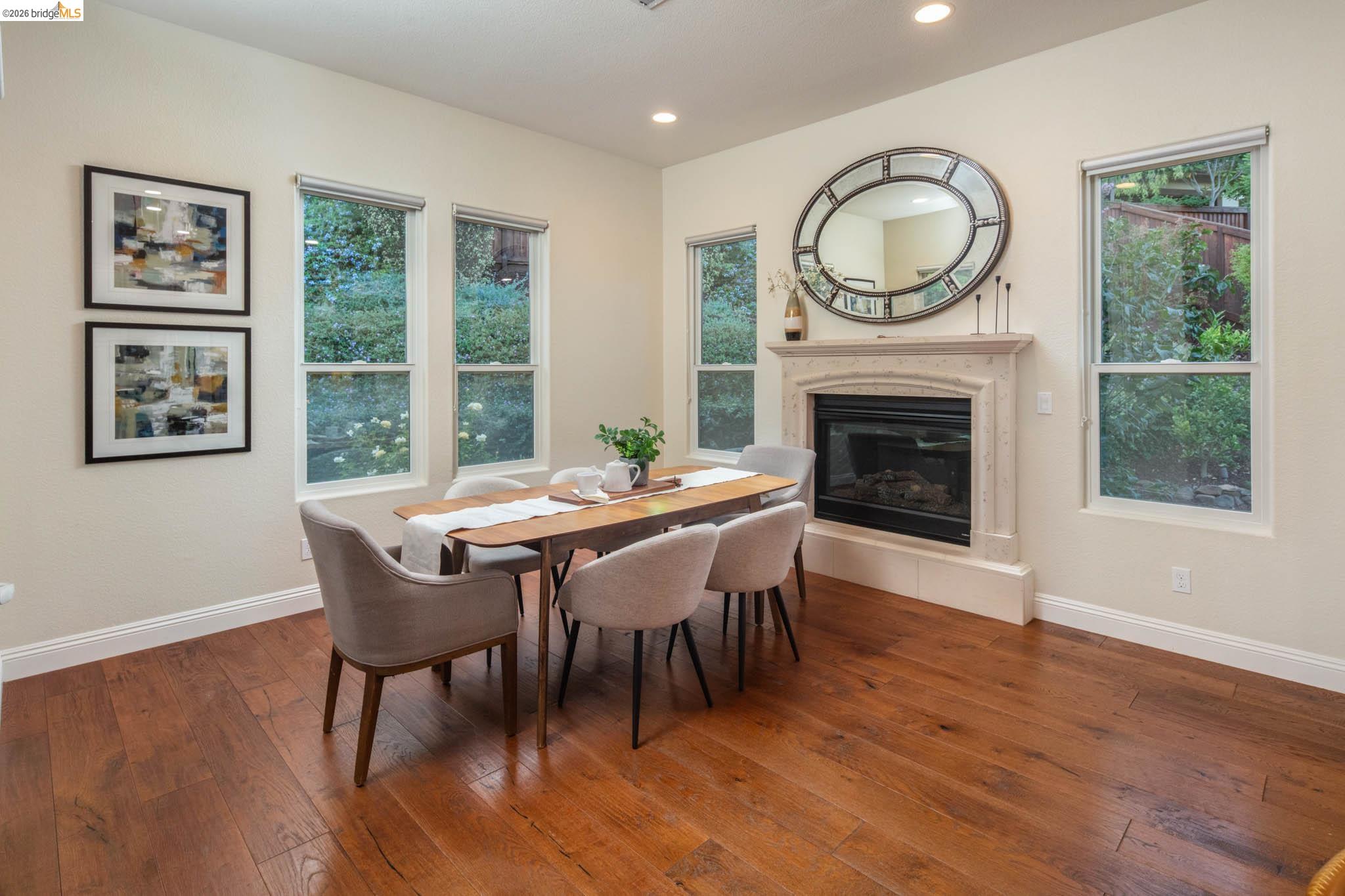 1770 Merlot Cir