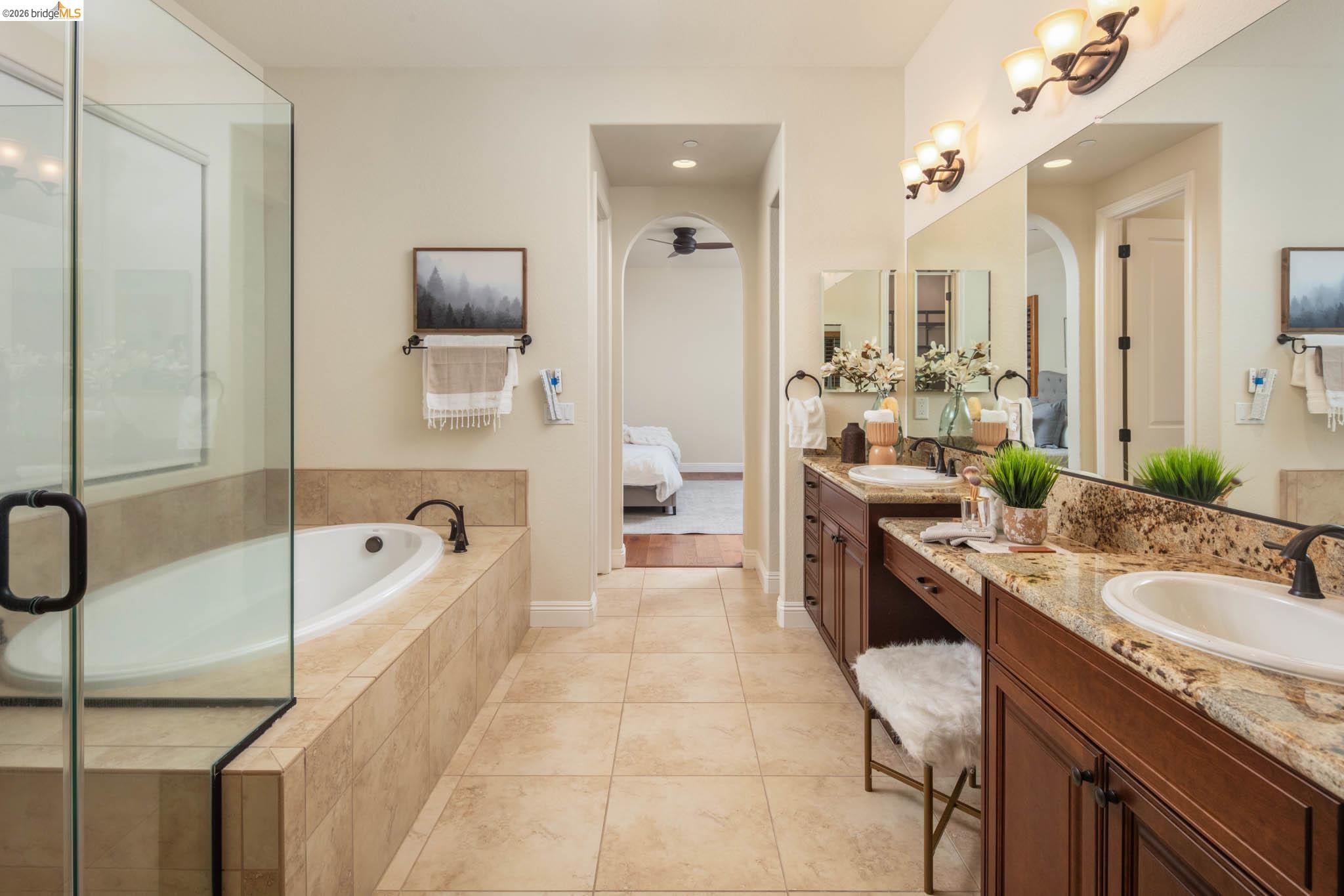 1770 Merlot Cir