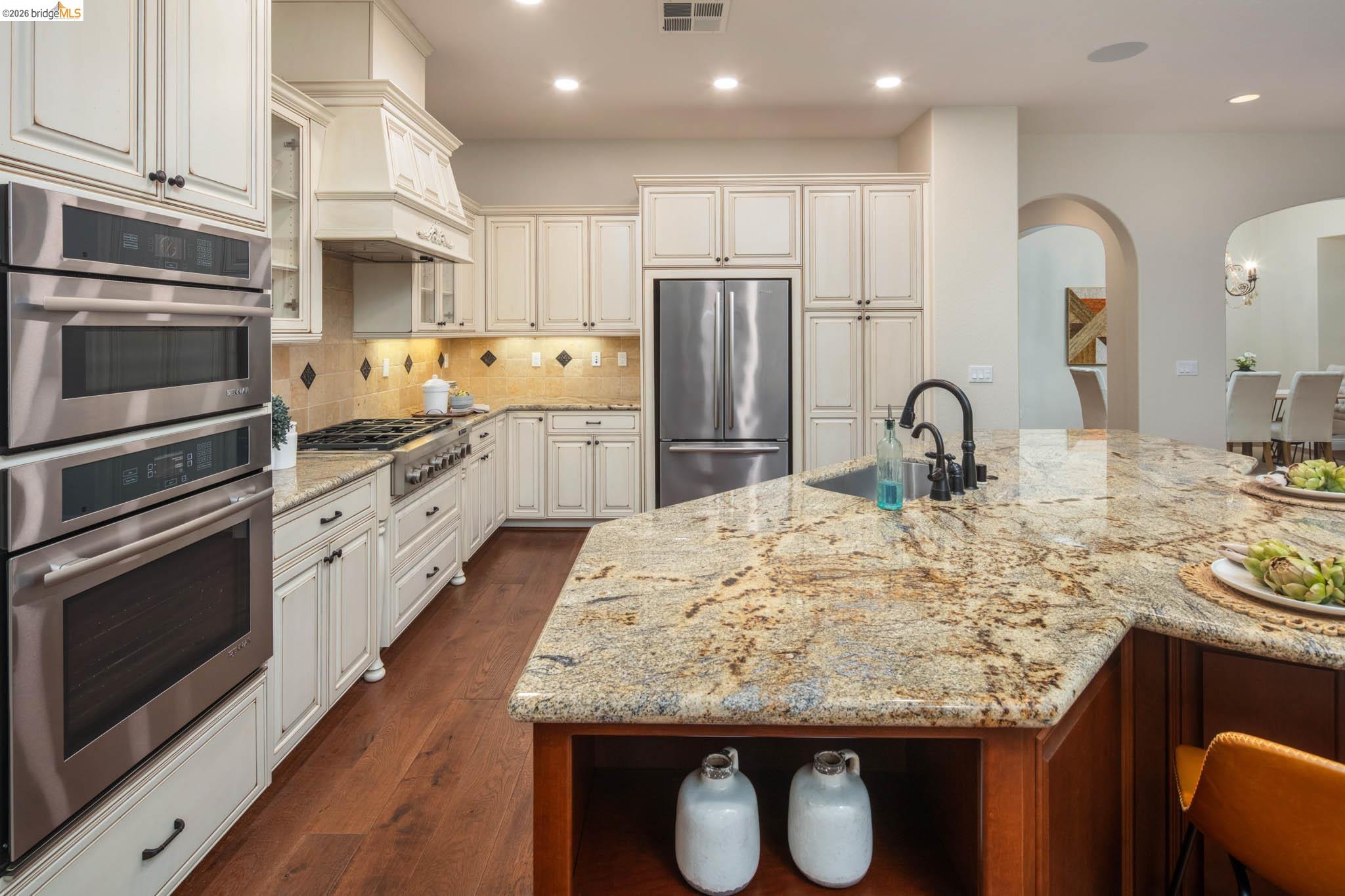 1770 Merlot Cir