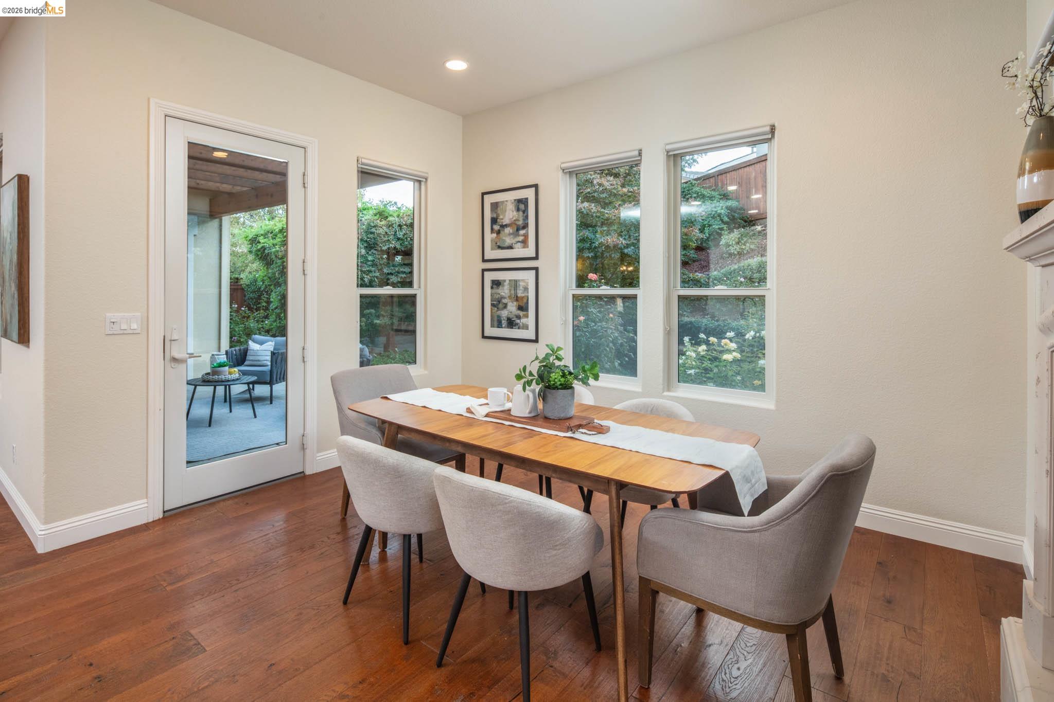 1770 Merlot Cir