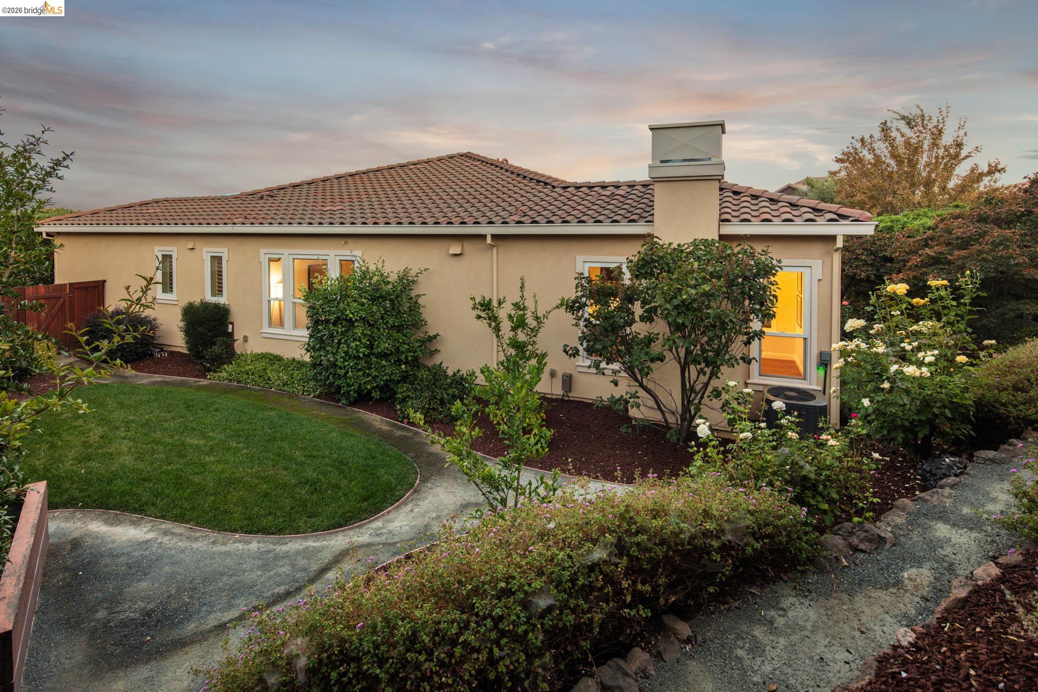 1770 Merlot Cir