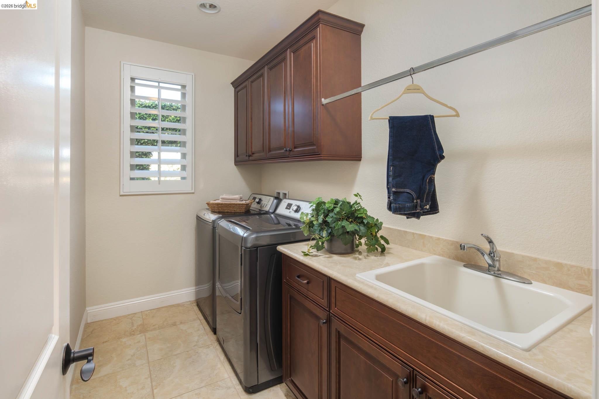 1770 Merlot Cir