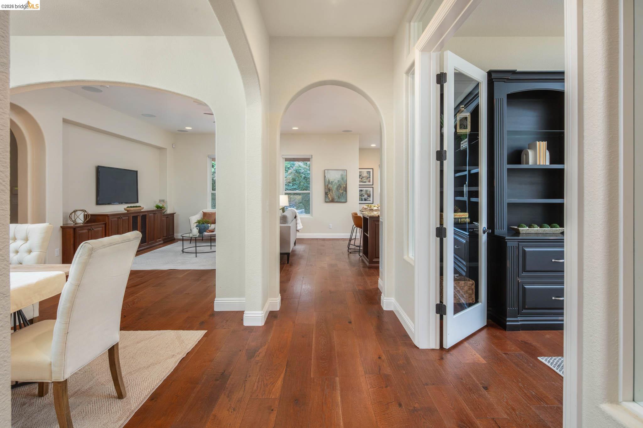 1770 Merlot Cir