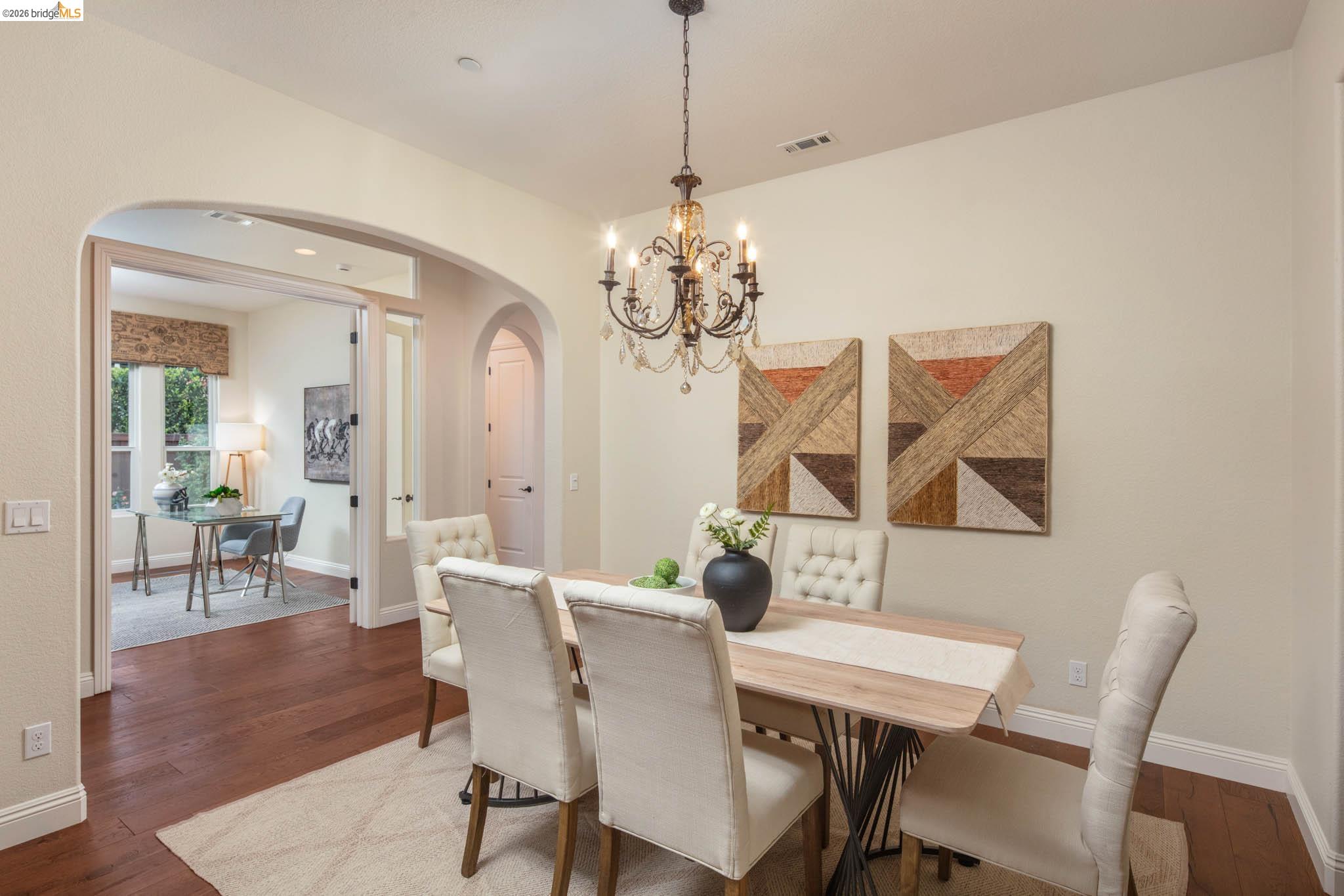 1770 Merlot Cir