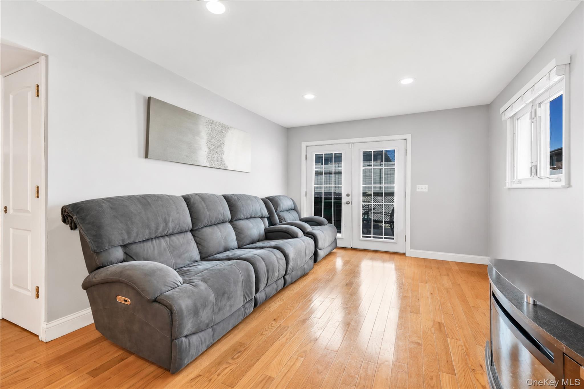 159-28 88th Street