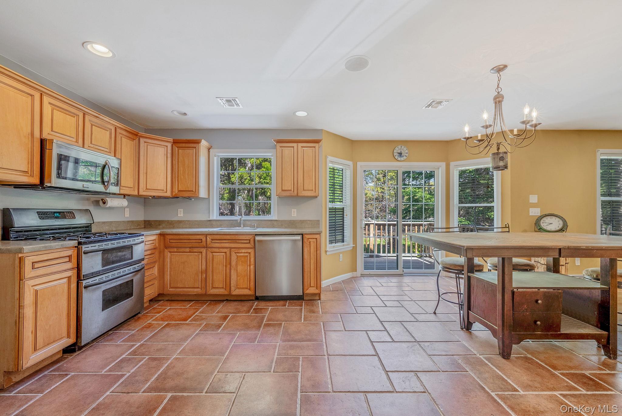 41 N Cozine Road
