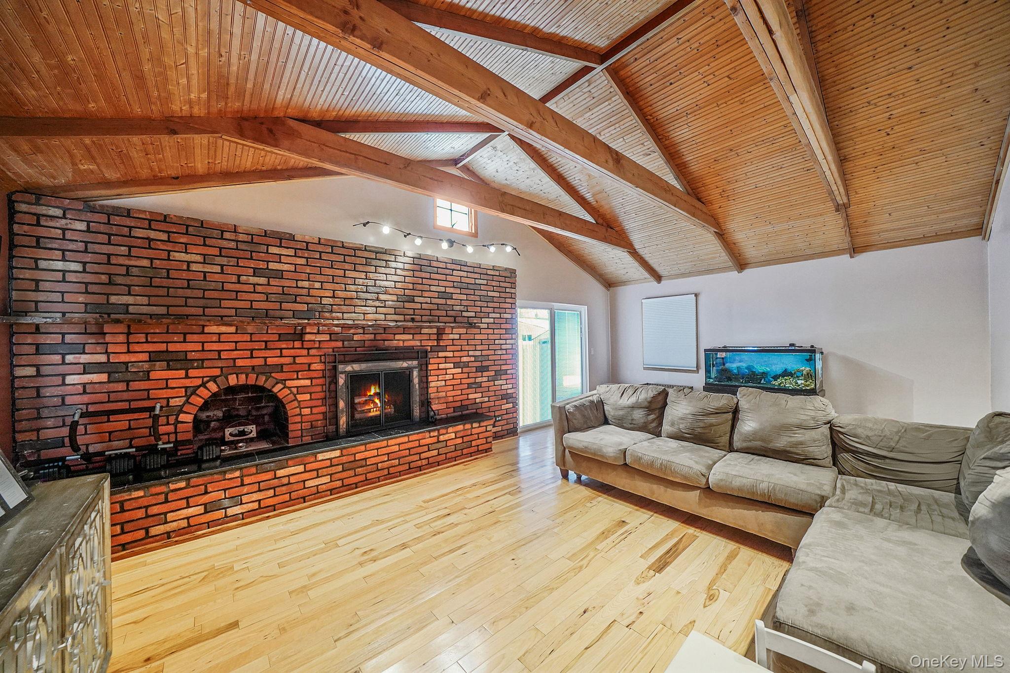 10 Nehring Avenue