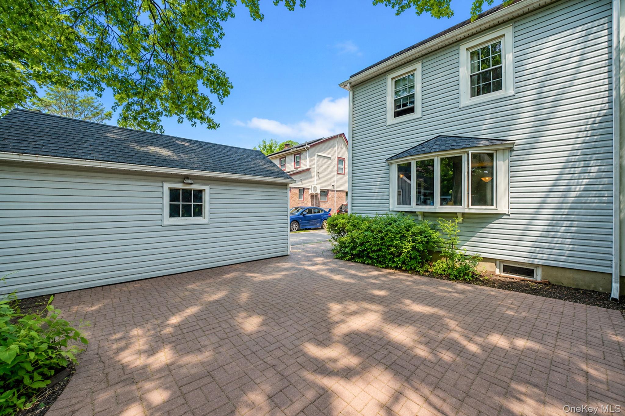 850 Linden Avenue
