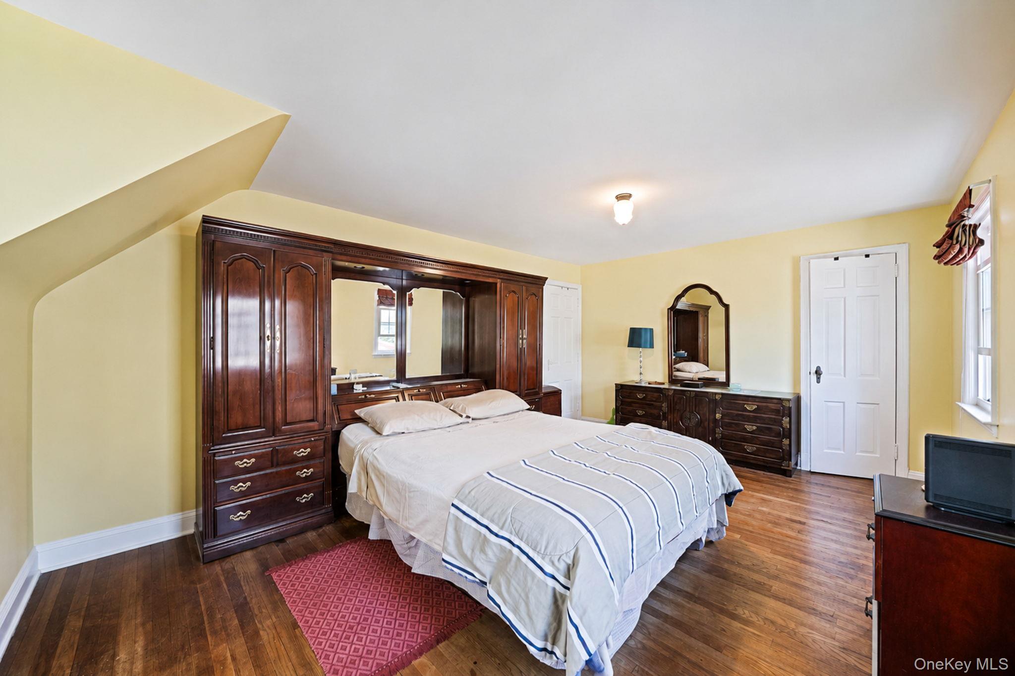 850 Linden Avenue