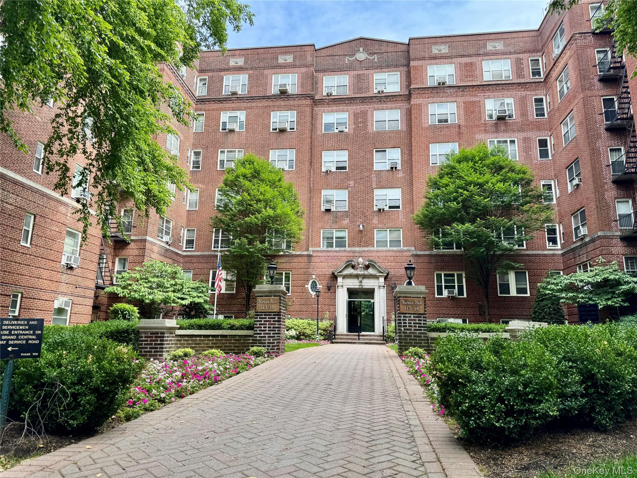 113-14 72nd Road Unit: 1M