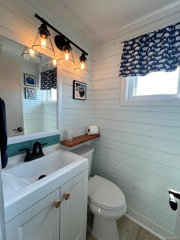 78 Bayview Avenue Unit: 21 & 22