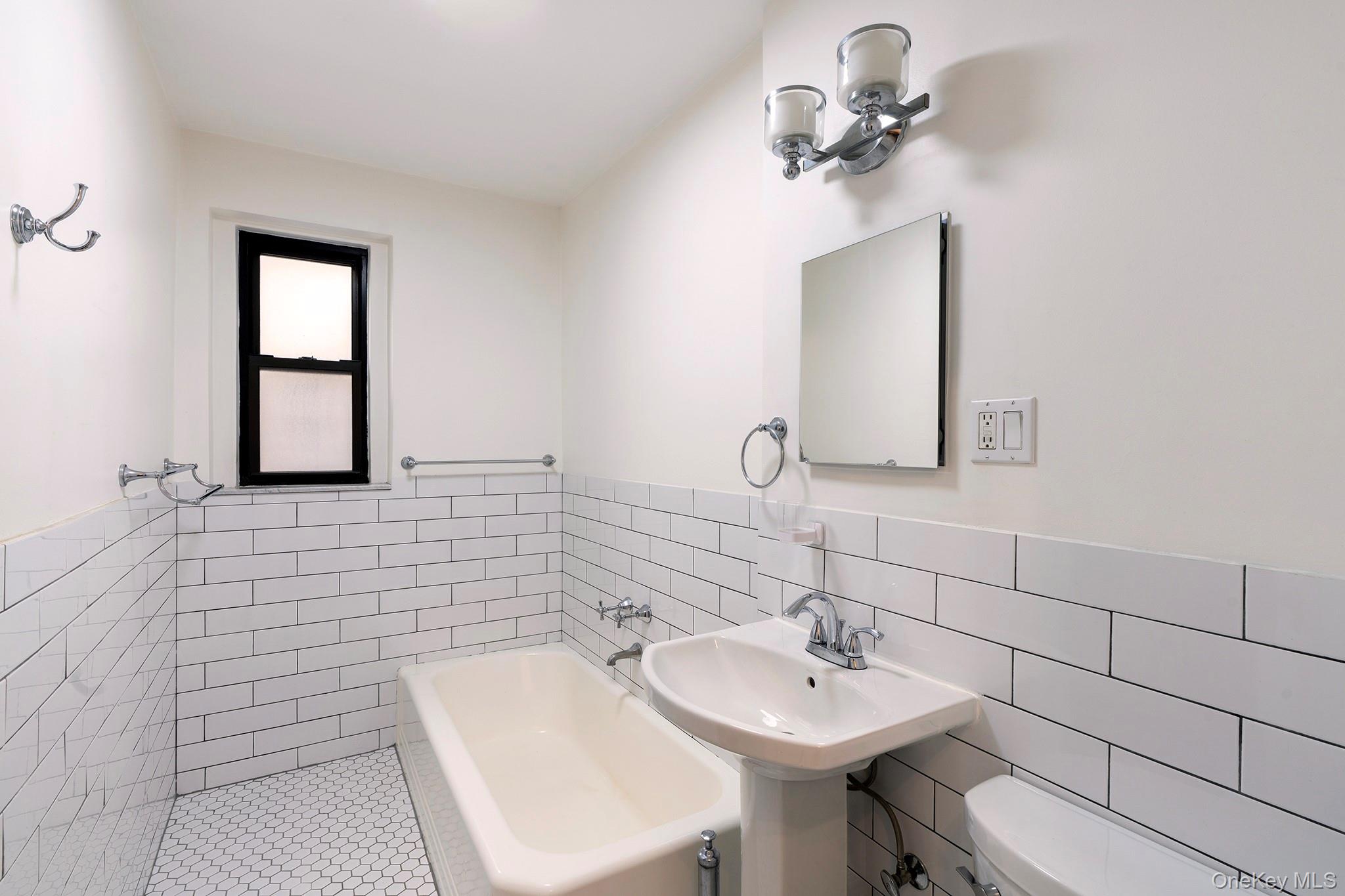 35-16 85th Street Unit: 1I