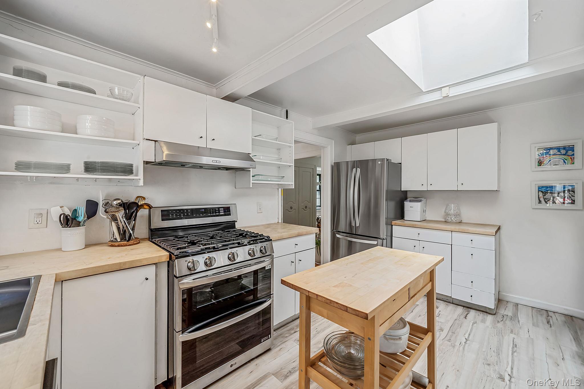 52 Albermarle Avenue