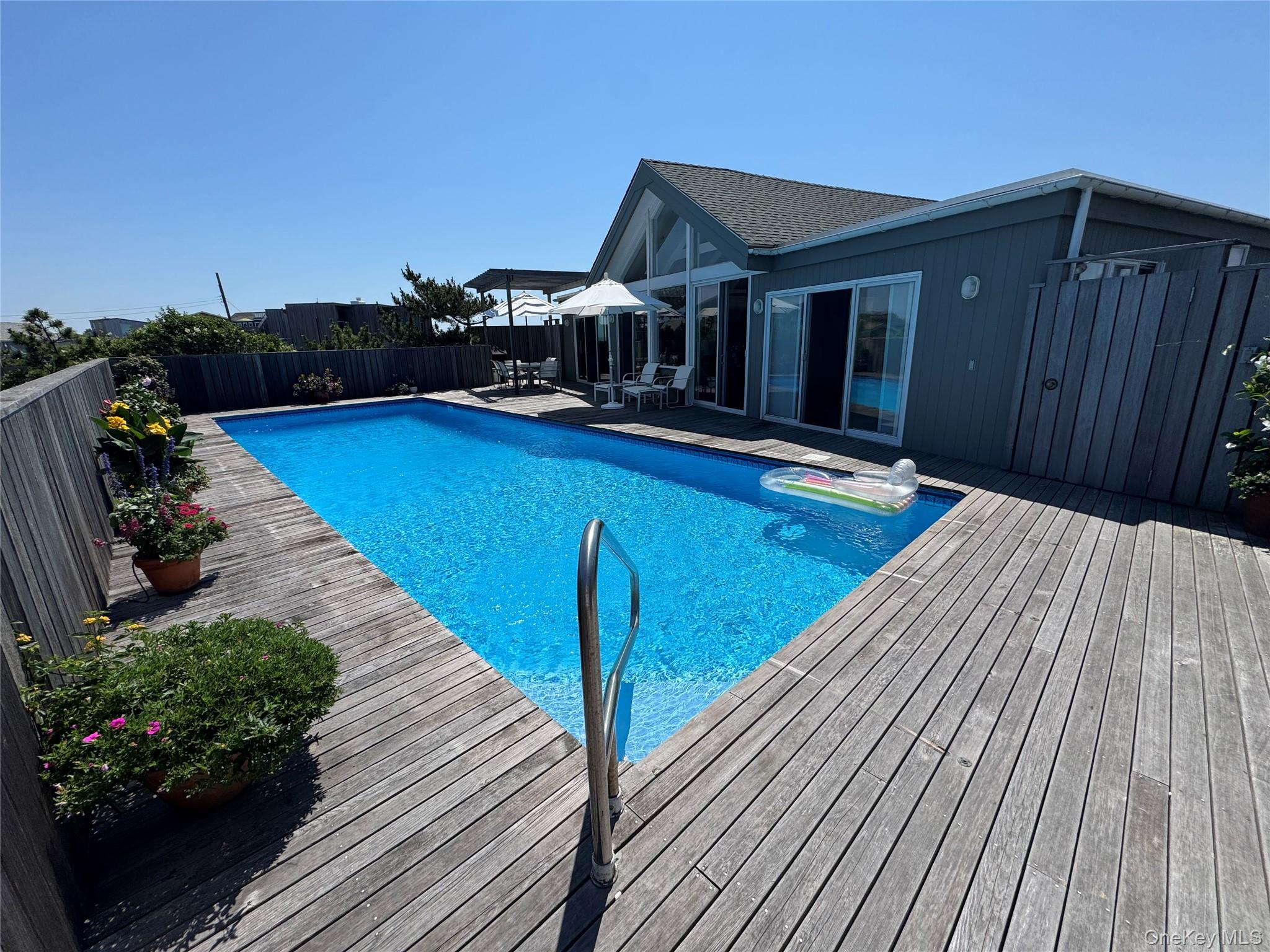 59 Gale Avenue