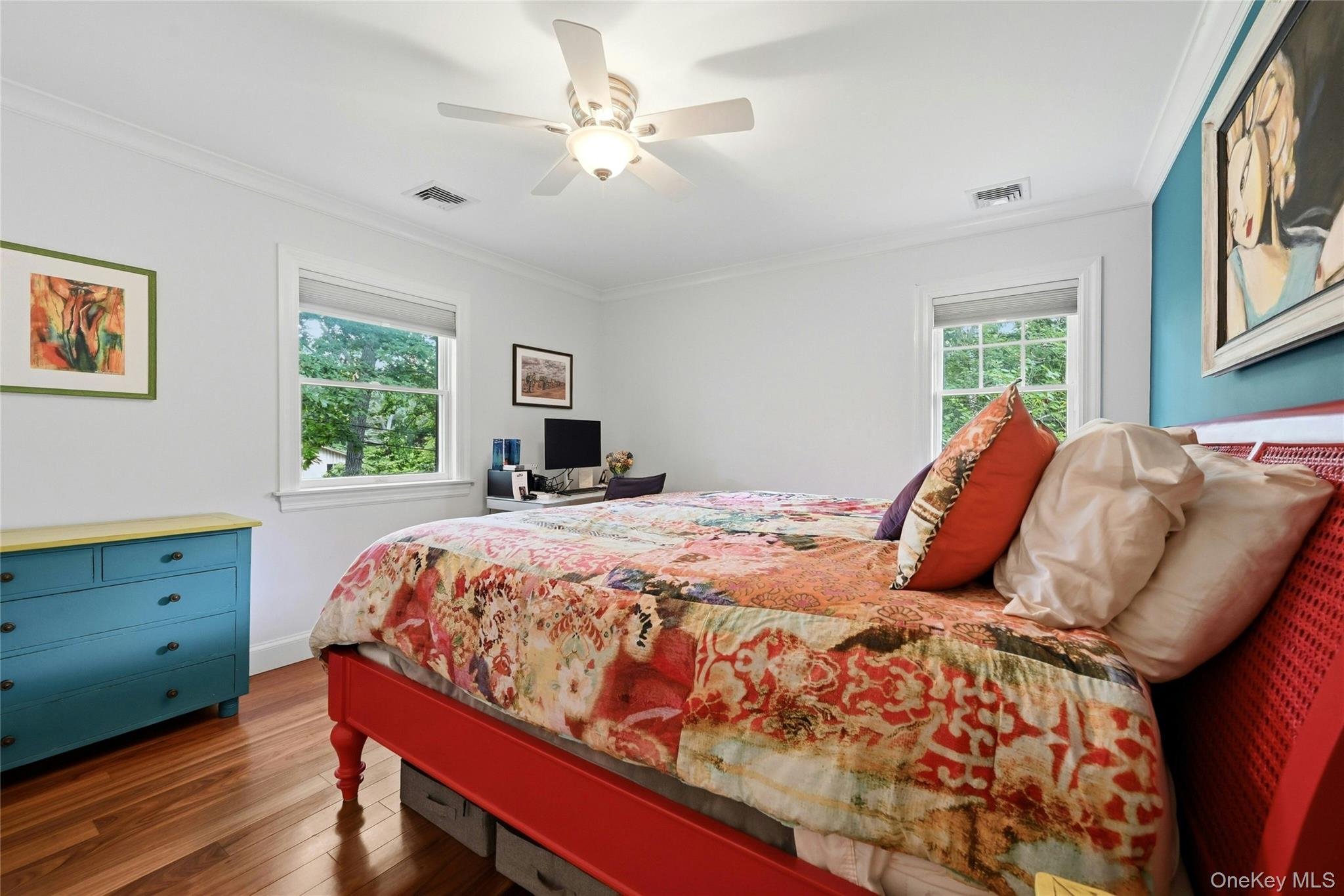 475 Alois Lane