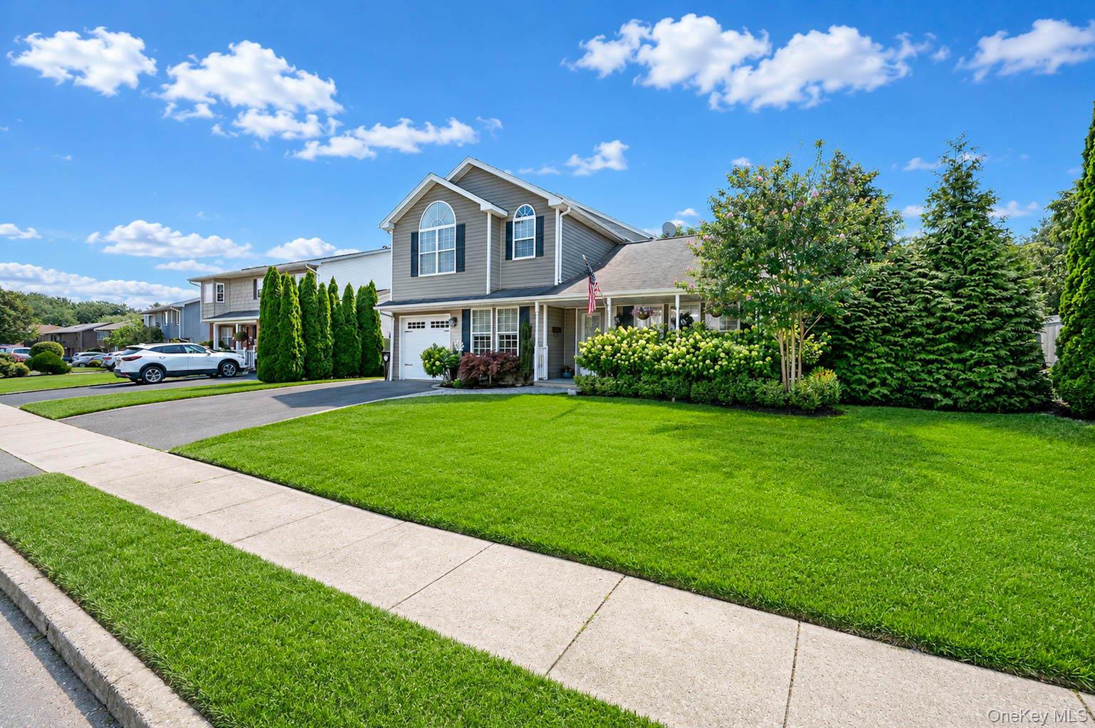 134 Paris Court