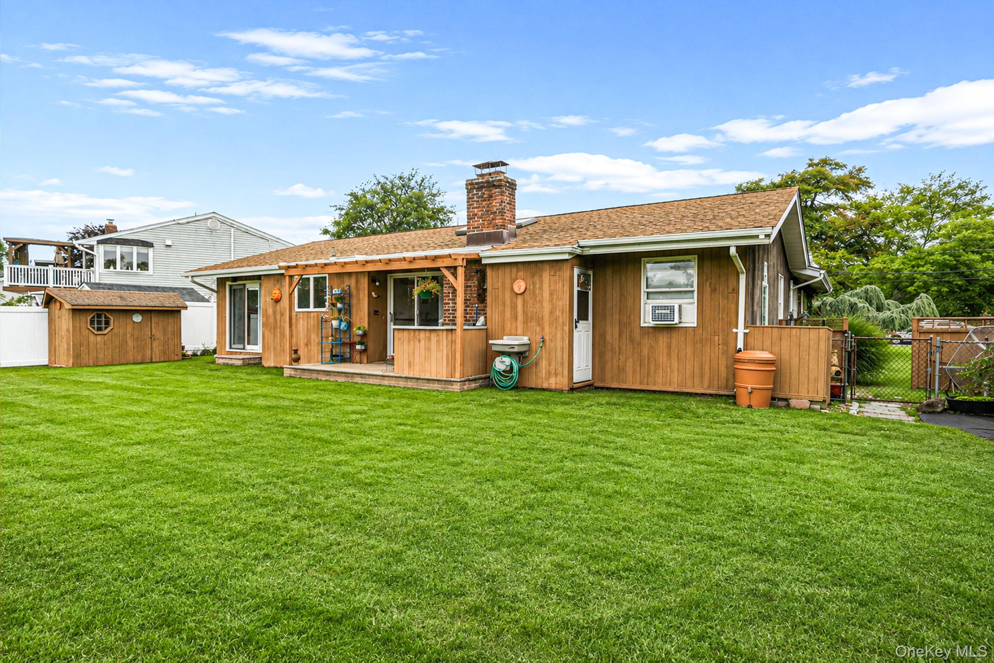 35 Fleets Point Drive