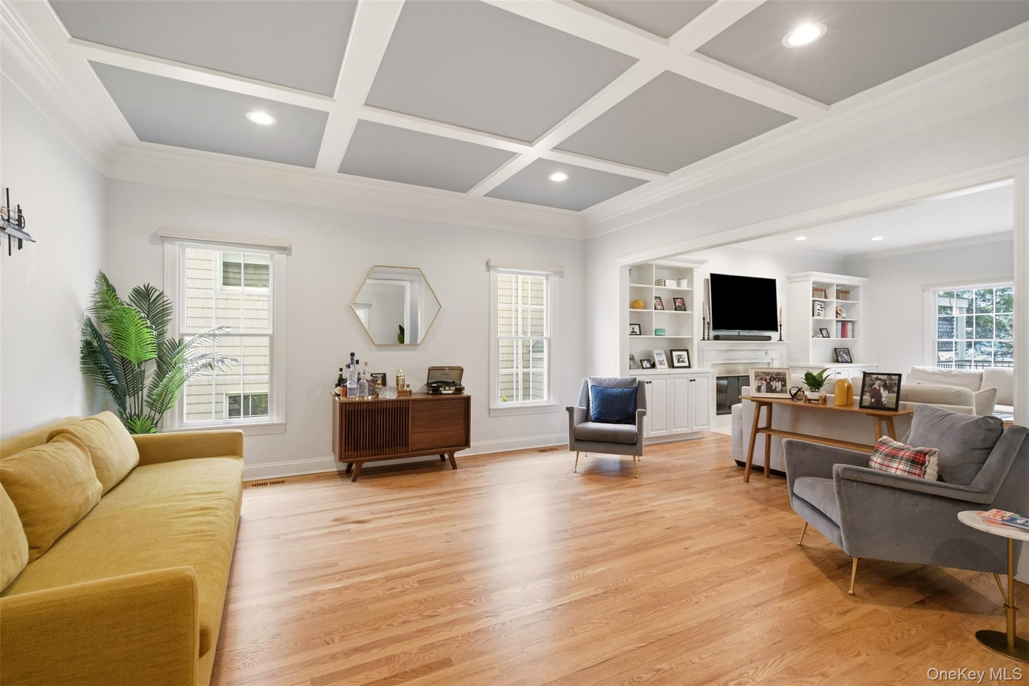 114 Eatons neck Road