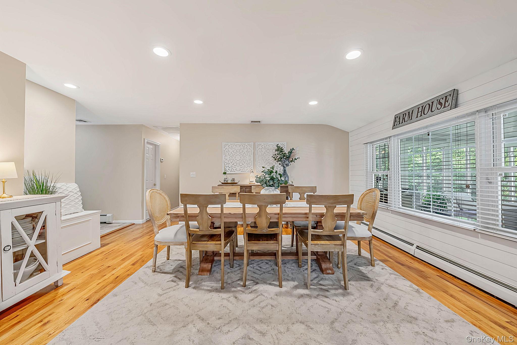 15 Locksley Lane