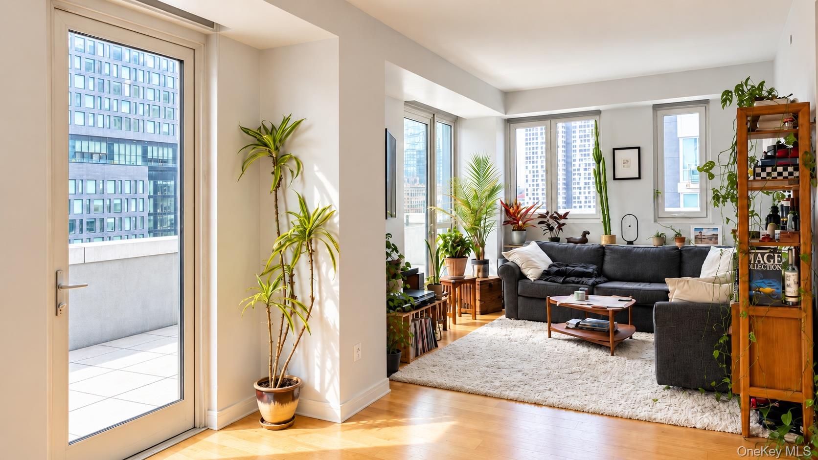 2416 Queens Plaza S Unit: 7B