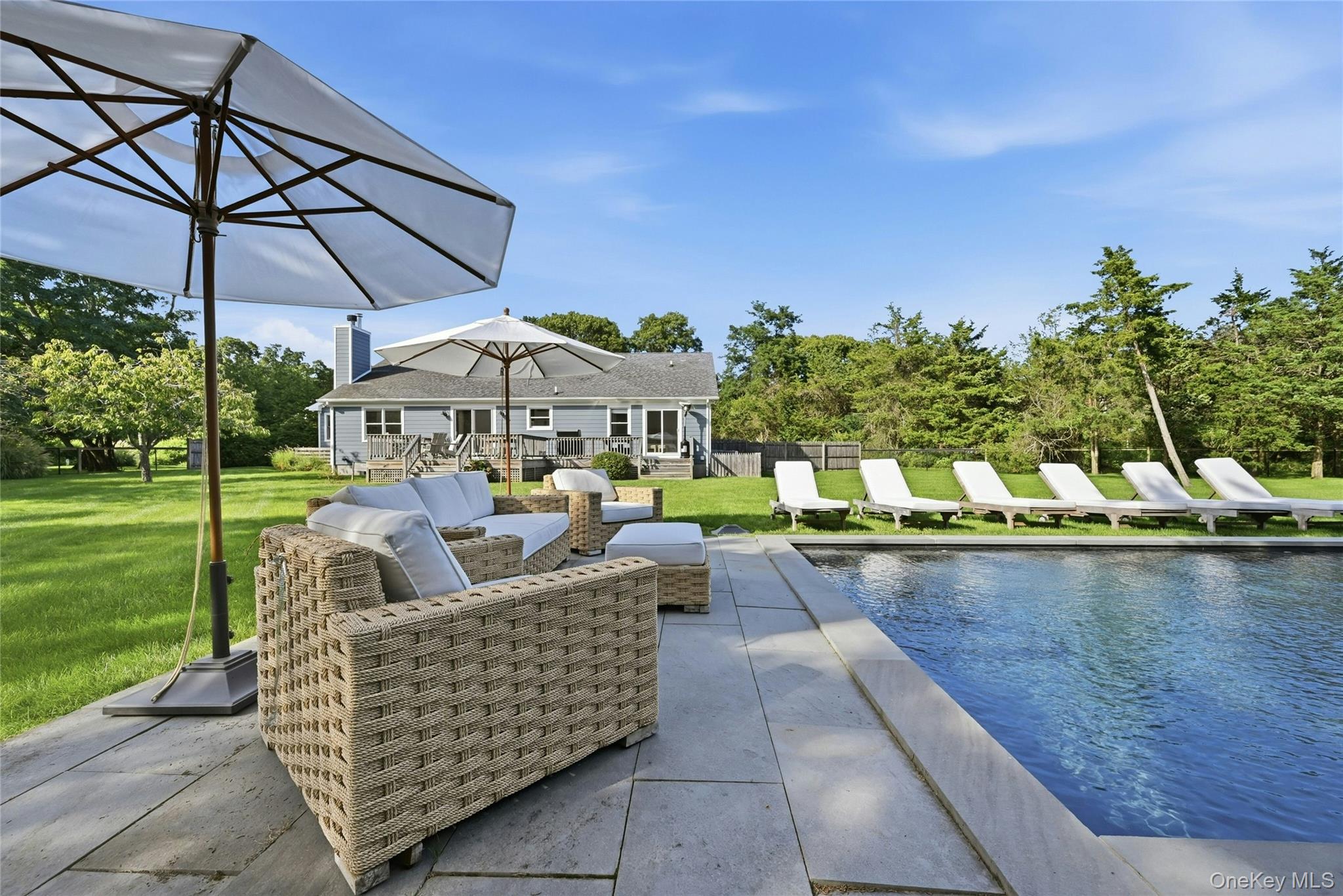 2737 Rocky Point Road